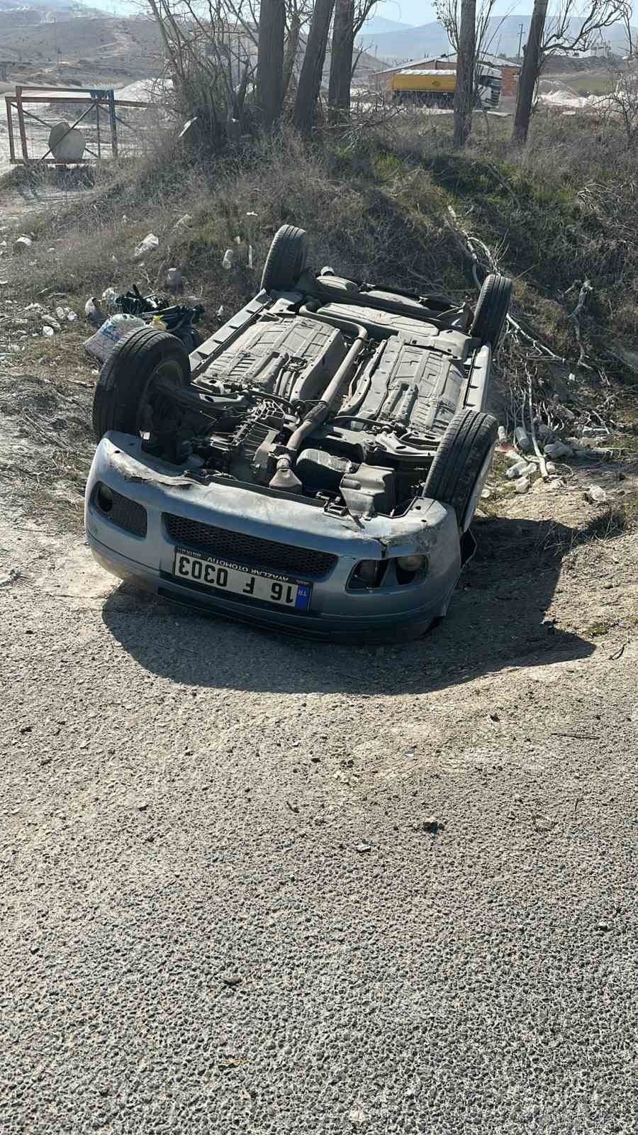 Sivrihisar&rsquo;da otomobil takla attı: 2 yaralı
