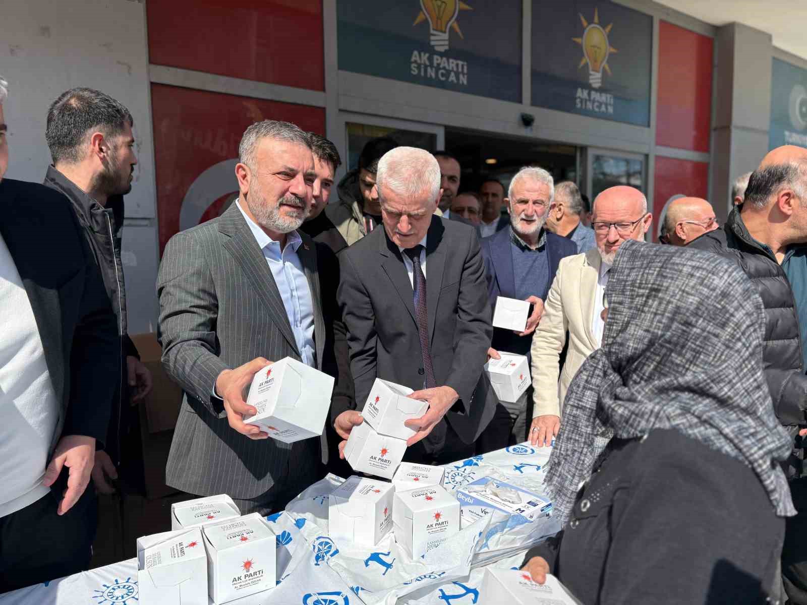 Kadir Gecesi, Sincan&rsquo;da dualarla idrak edildi
