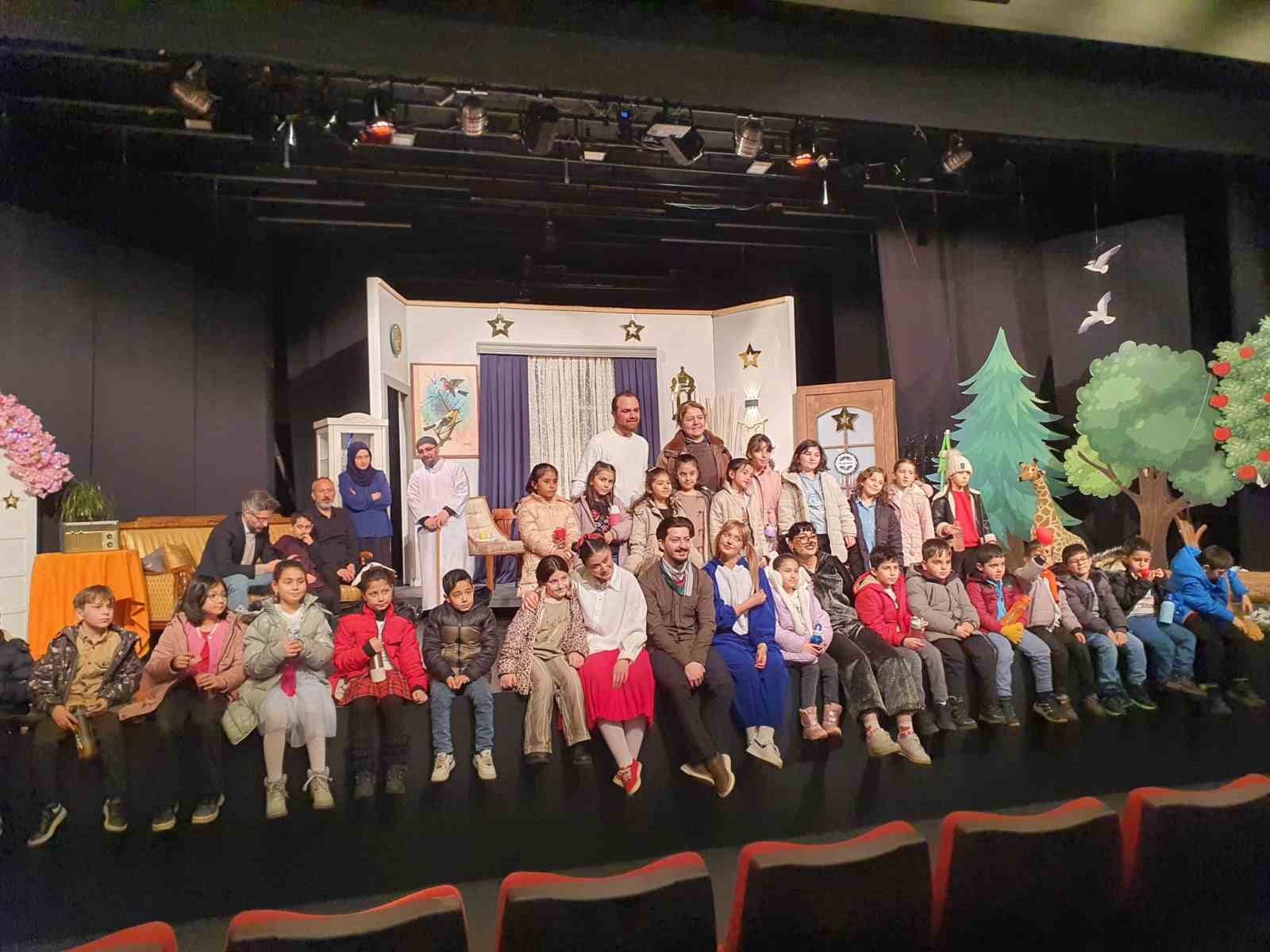 EBB&rsquo;NİN &ccedil;ocuk oyunu "İlk Orucum" yoğun ilgi g&ouml;rd&uuml;
