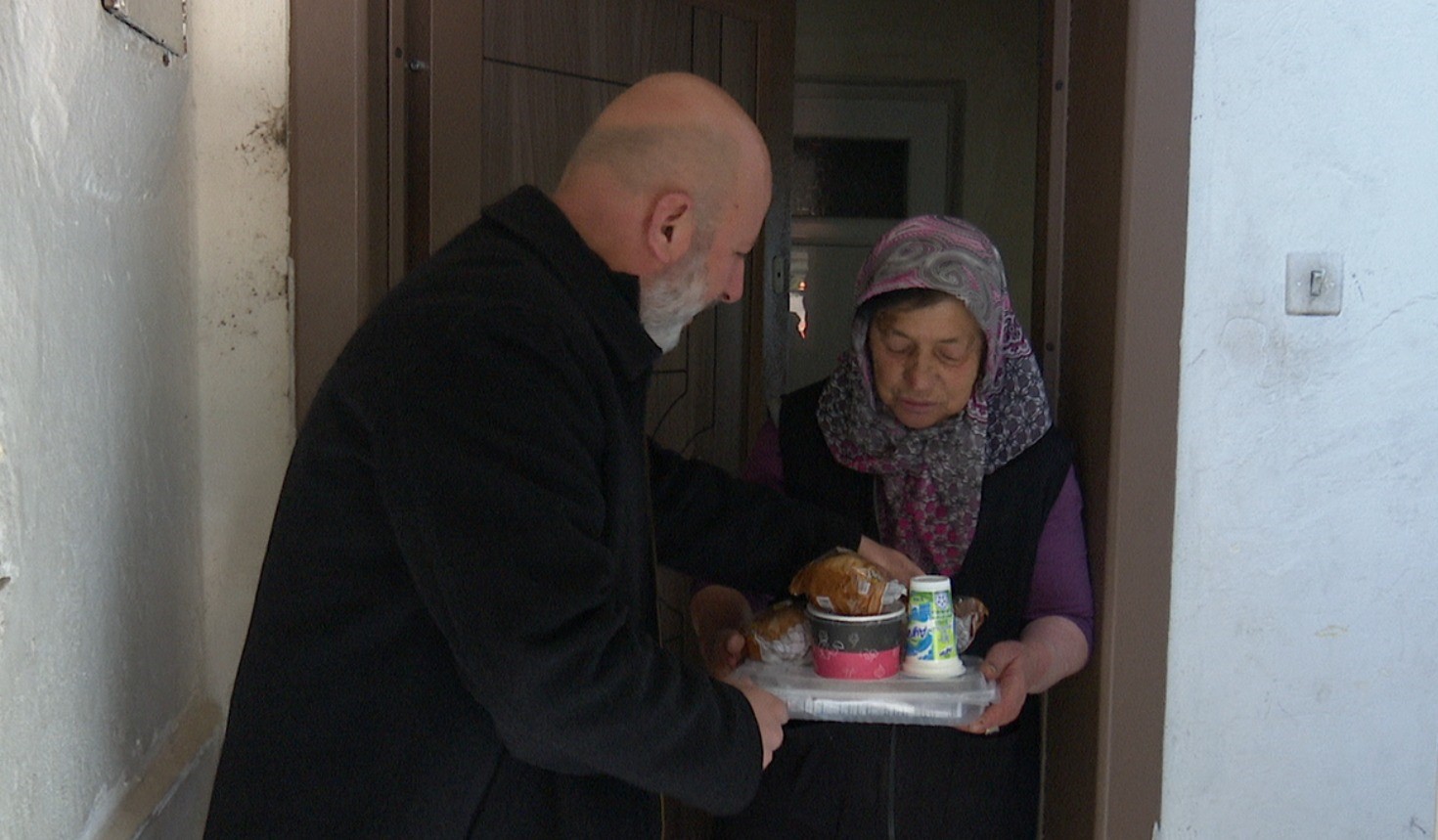 Hizmetleriyle gönüllerde taht kuran Başkan Çolakbayrakdar’a dualarla teşekkür