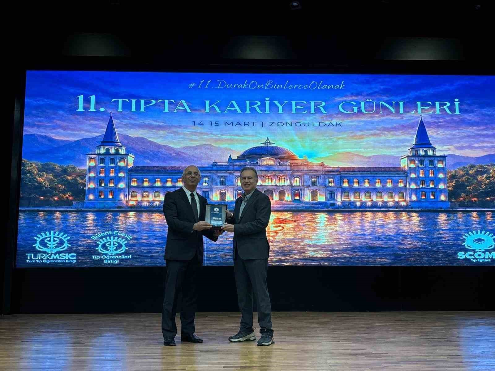 BEUN&rsquo;da Geleceğin Hekimleri Kariyer G&uuml;nleri&rsquo;nde buluştu
