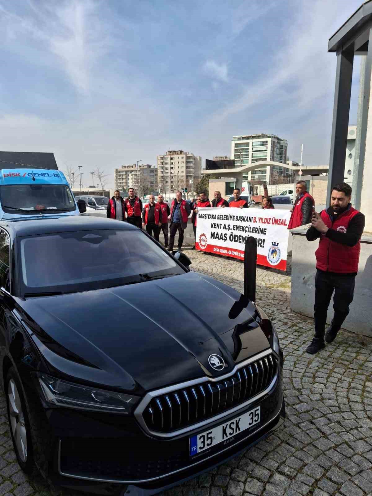 Başkan Ünsal, 8 aydır maaş vermediği işçilerle bayramlaşmak istedi, eylemi duyunca iptal etti