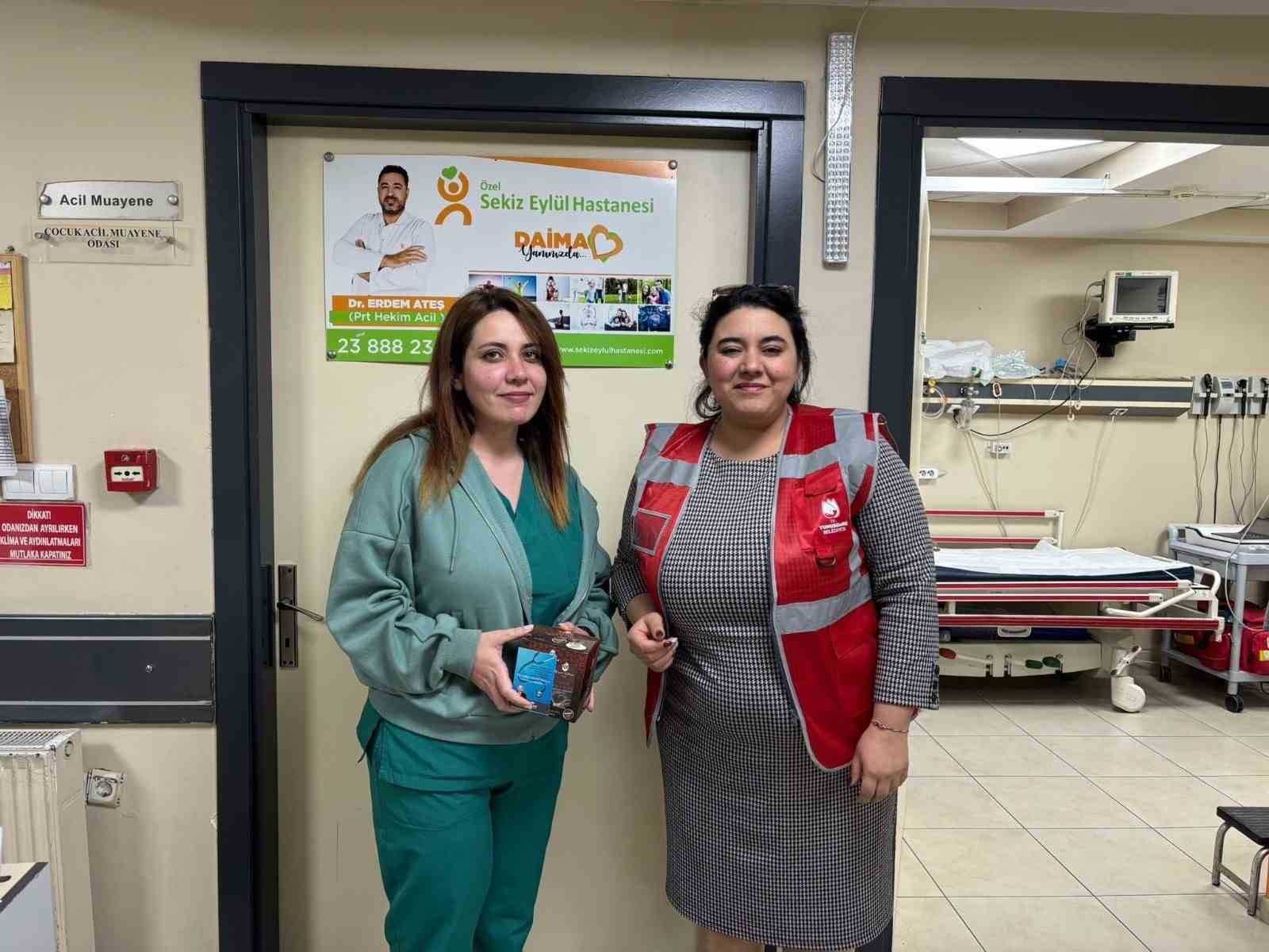 Yunusemre&rsquo;de n&ouml;bet&ccedil;i doktorlar unutulmadı
