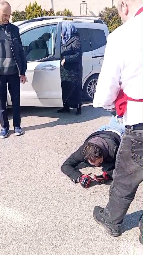 Bursa&rsquo;da ani d&ouml;n&uuml;ş kazaya neden oldu: 1 kişi yaralandı
