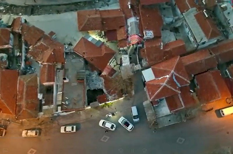 Manisa’da zehir tacirlerine şok baskın: 5 tutuklama