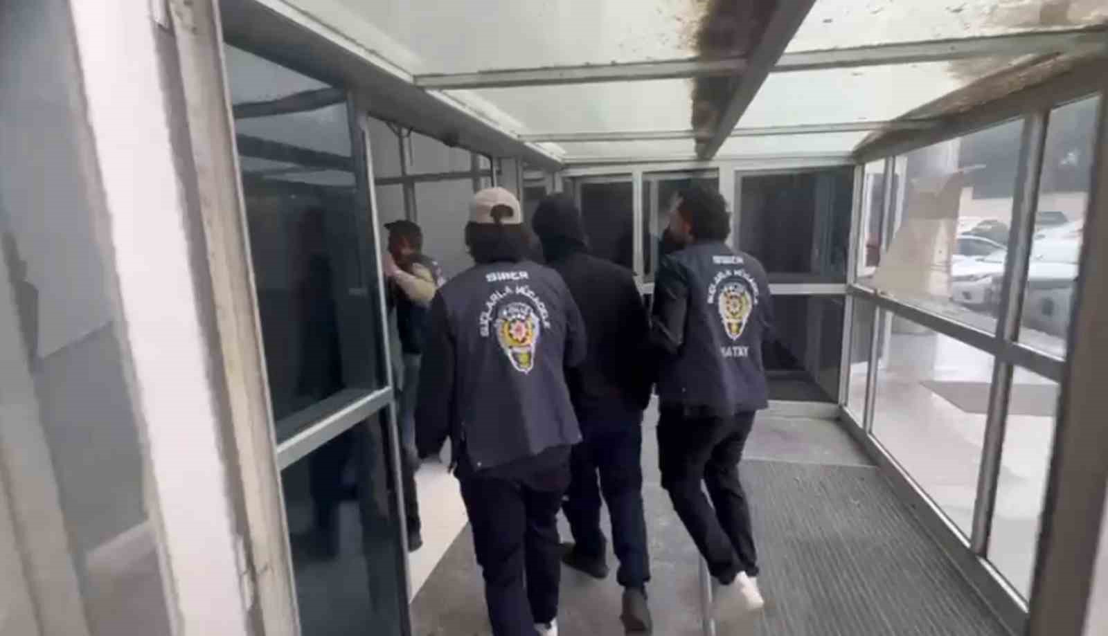 Defne&rsquo;de bahis oynayanlara su&ccedil;&uuml;st&uuml;; 4 g&ouml;zaltı
