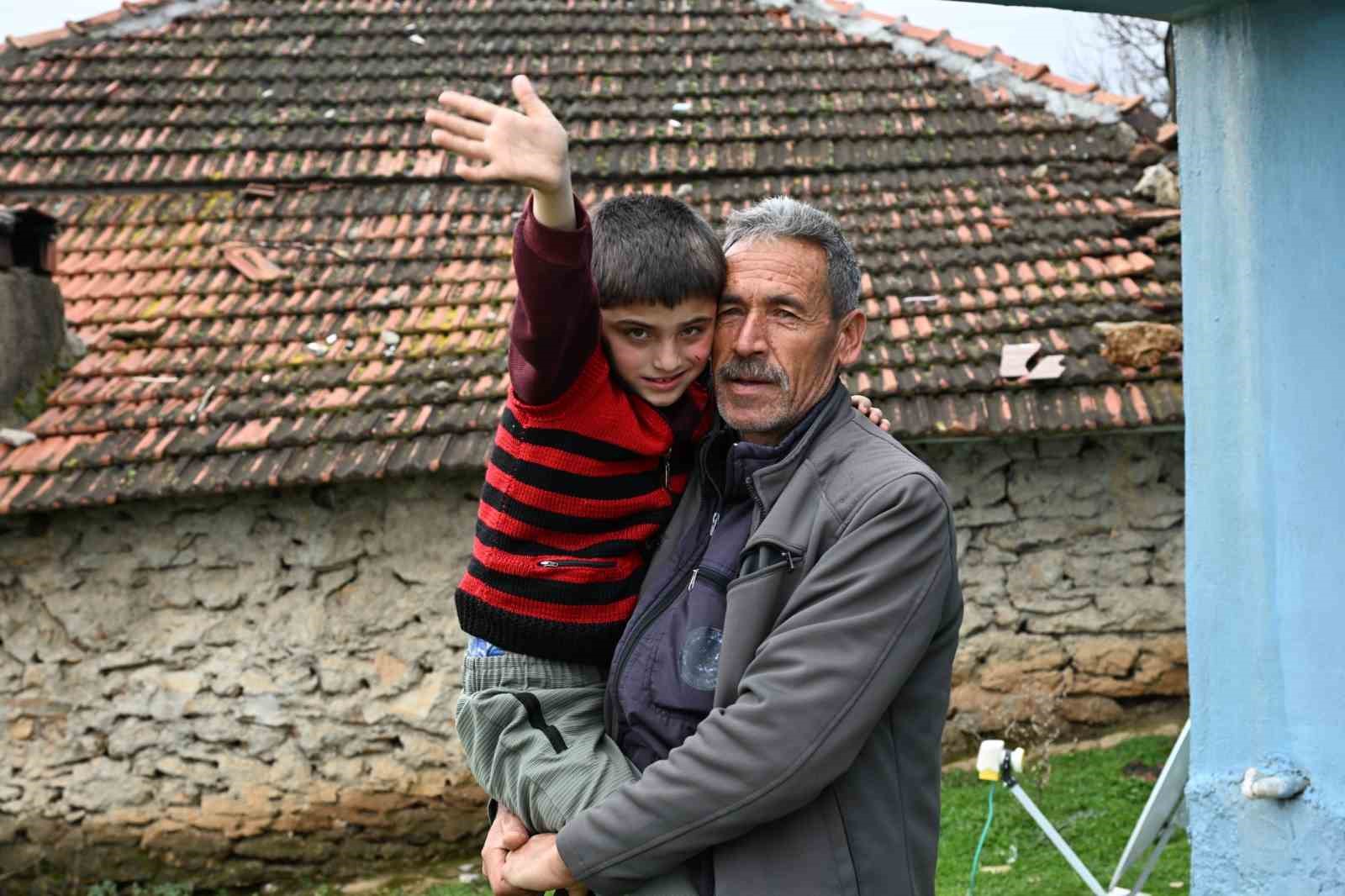 Manisa’da 600 aile takip bilekliğiyle rahat nefes aldı