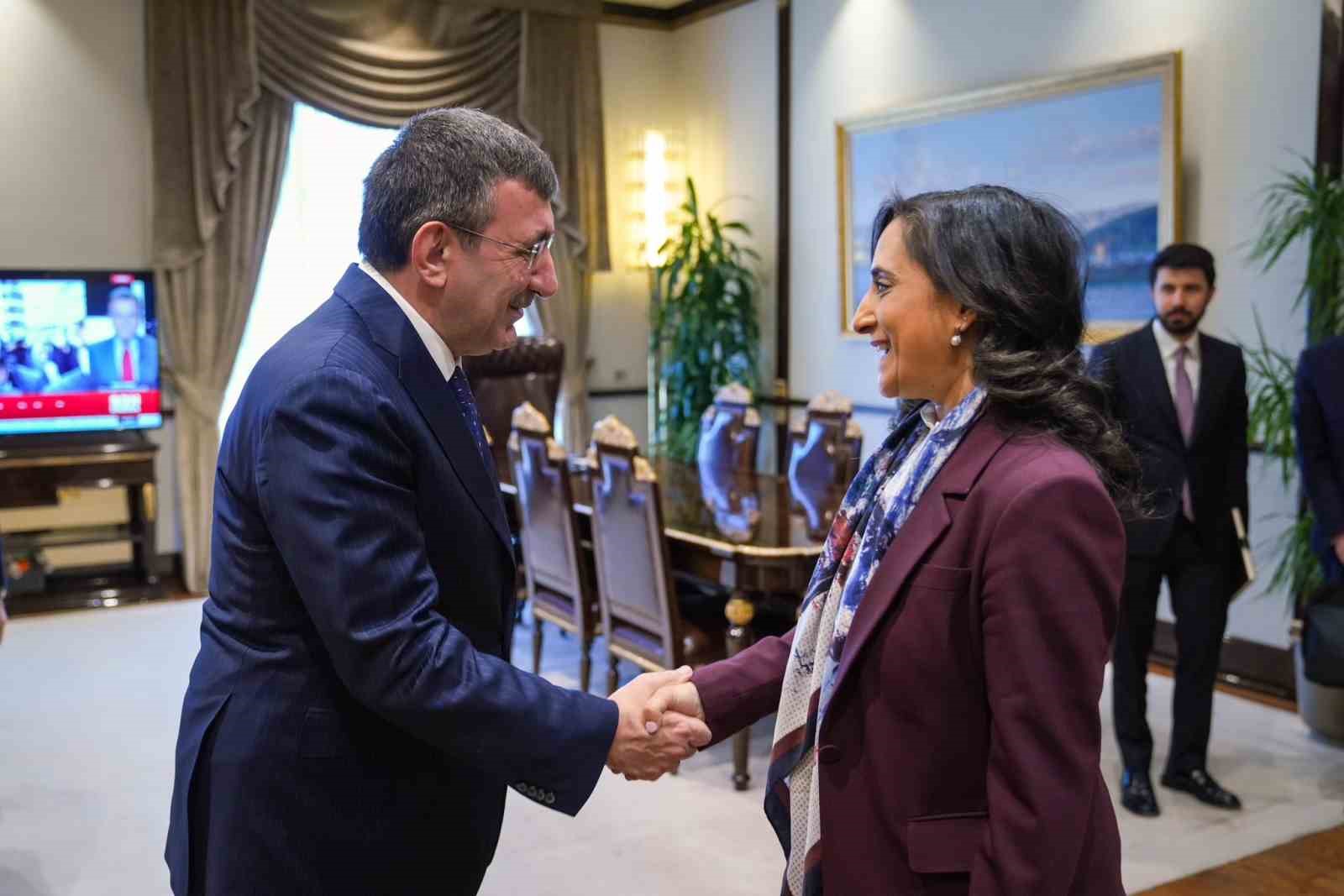 Cumhurbaşkanı Yardımcısı Yılmaz, Kanada Dışişleri Bakanı Anand&rsquo;ı kabul etti
