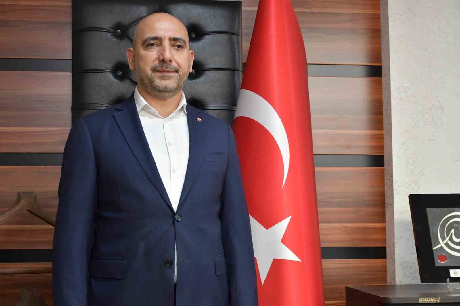 Kayseri protokol&uuml;nden 18 Mart mesajları
