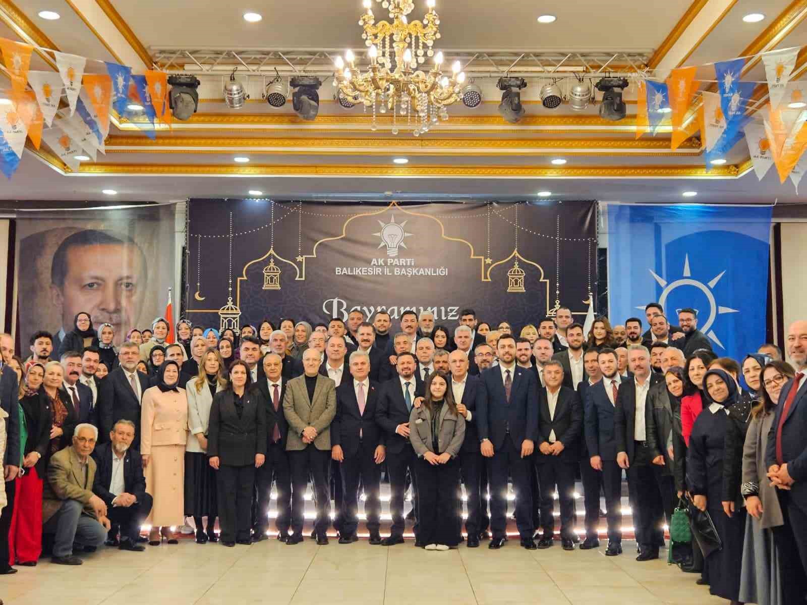 Balıkesir&rsquo;de AK Parti bayramlaştı
