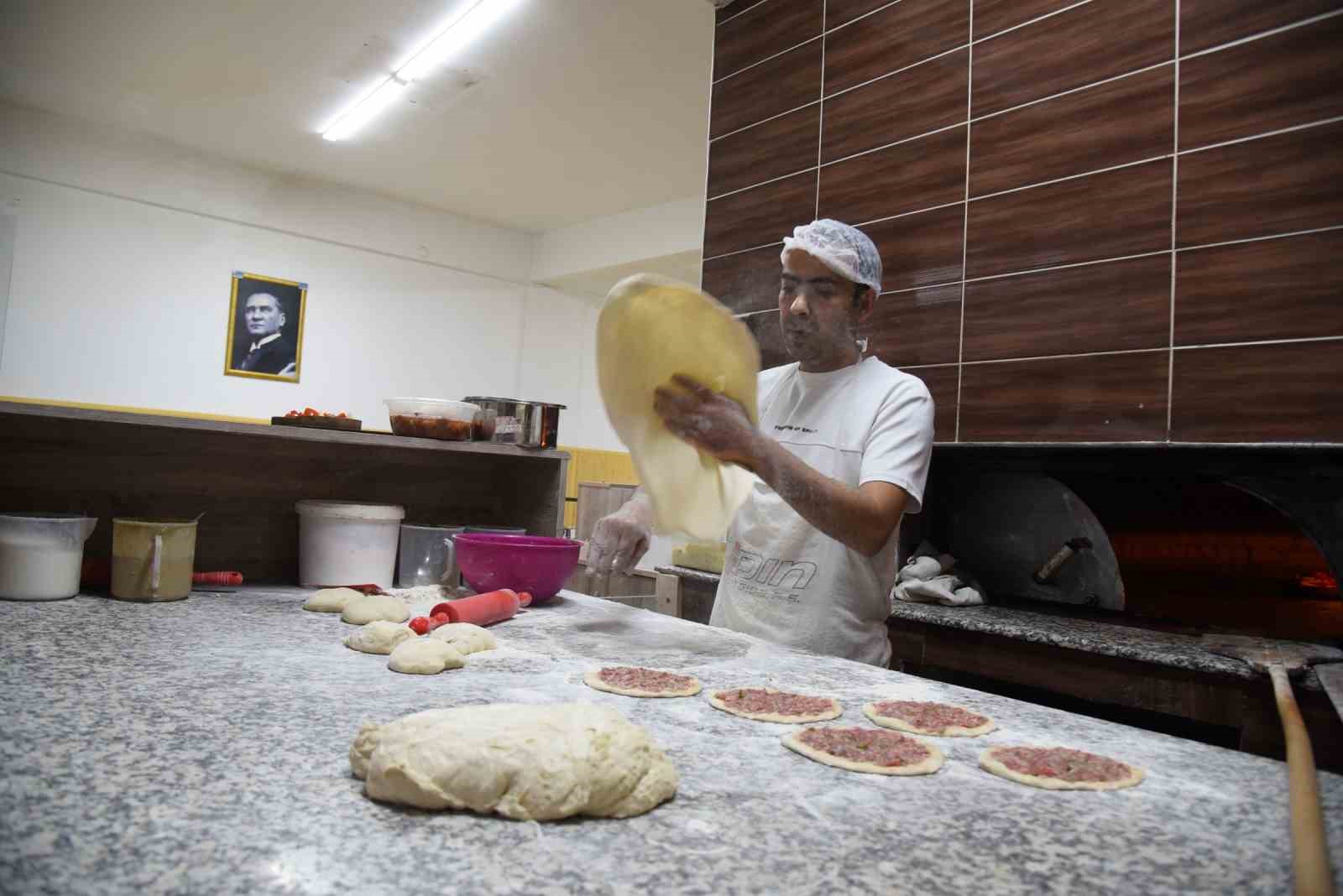 Bu lezzetler Ramazan&rsquo;da damak &ccedil;atlattı
