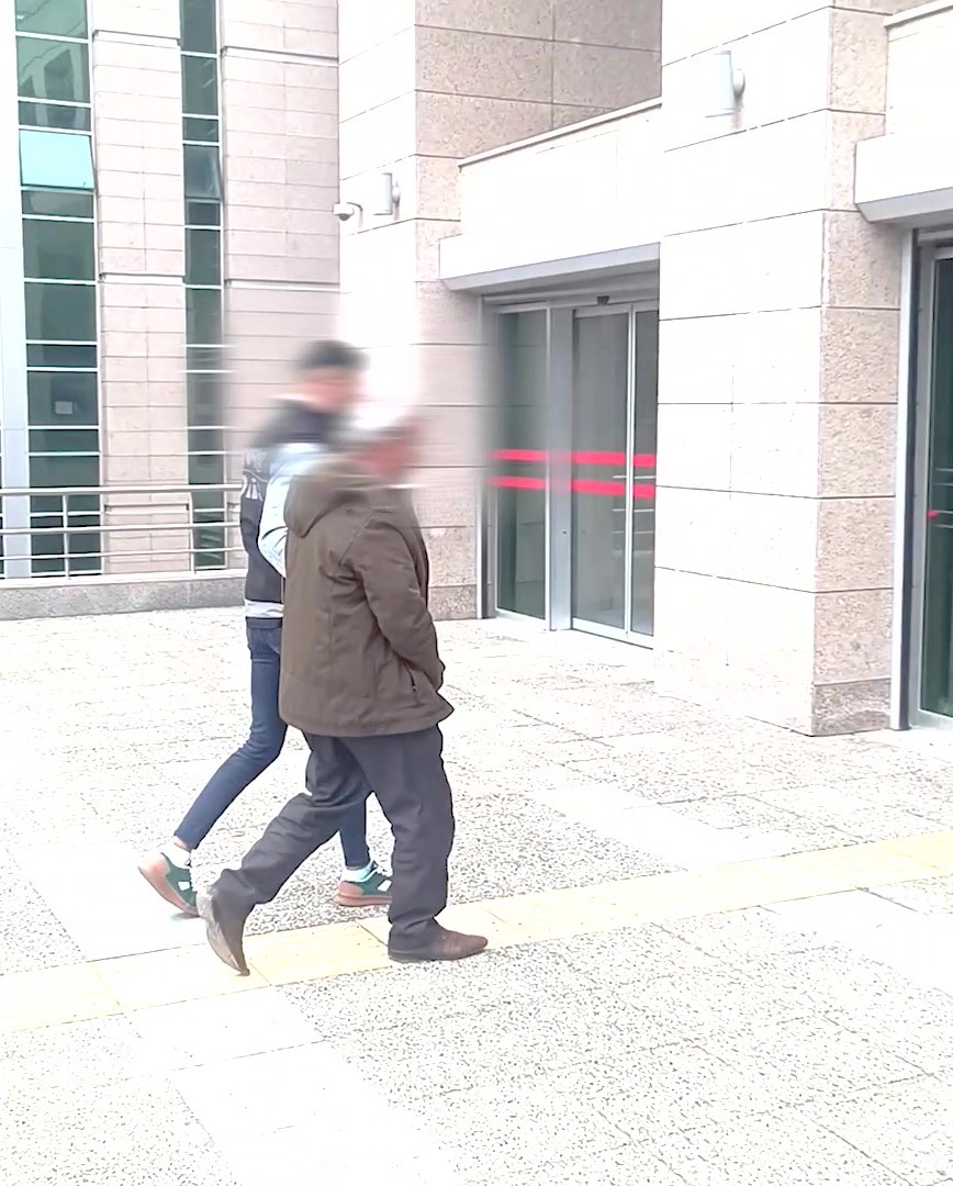 Batman&rsquo;da otel odasında 514 gram metamfetamin ele ge&ccedil;irildi
