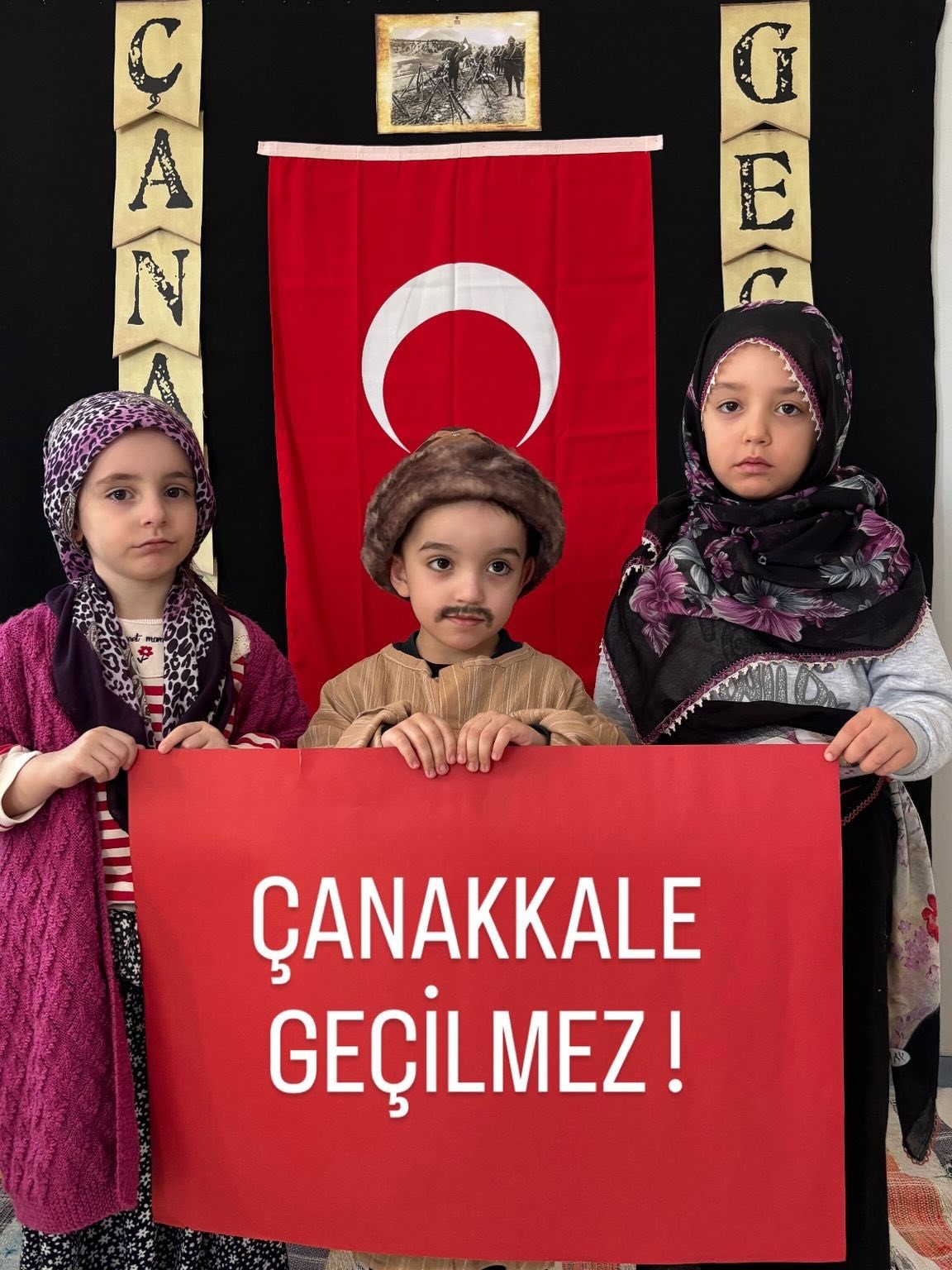 Minik yüreklerde 18 Mart ruhu canlandı