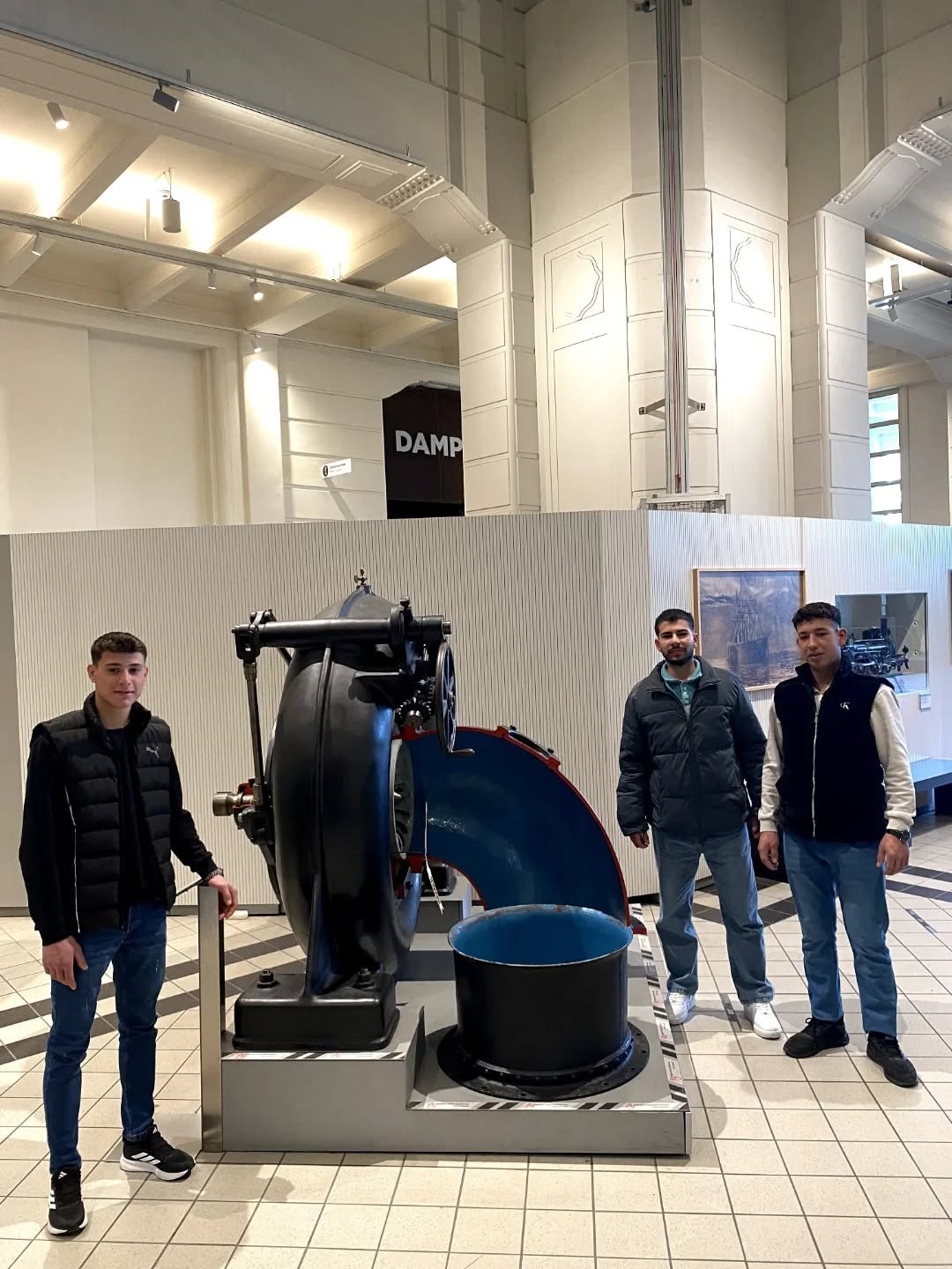 Yenipazarlı gen&ccedil; ustalar Avrupa&rsquo;dan d&ouml;nd&uuml;
