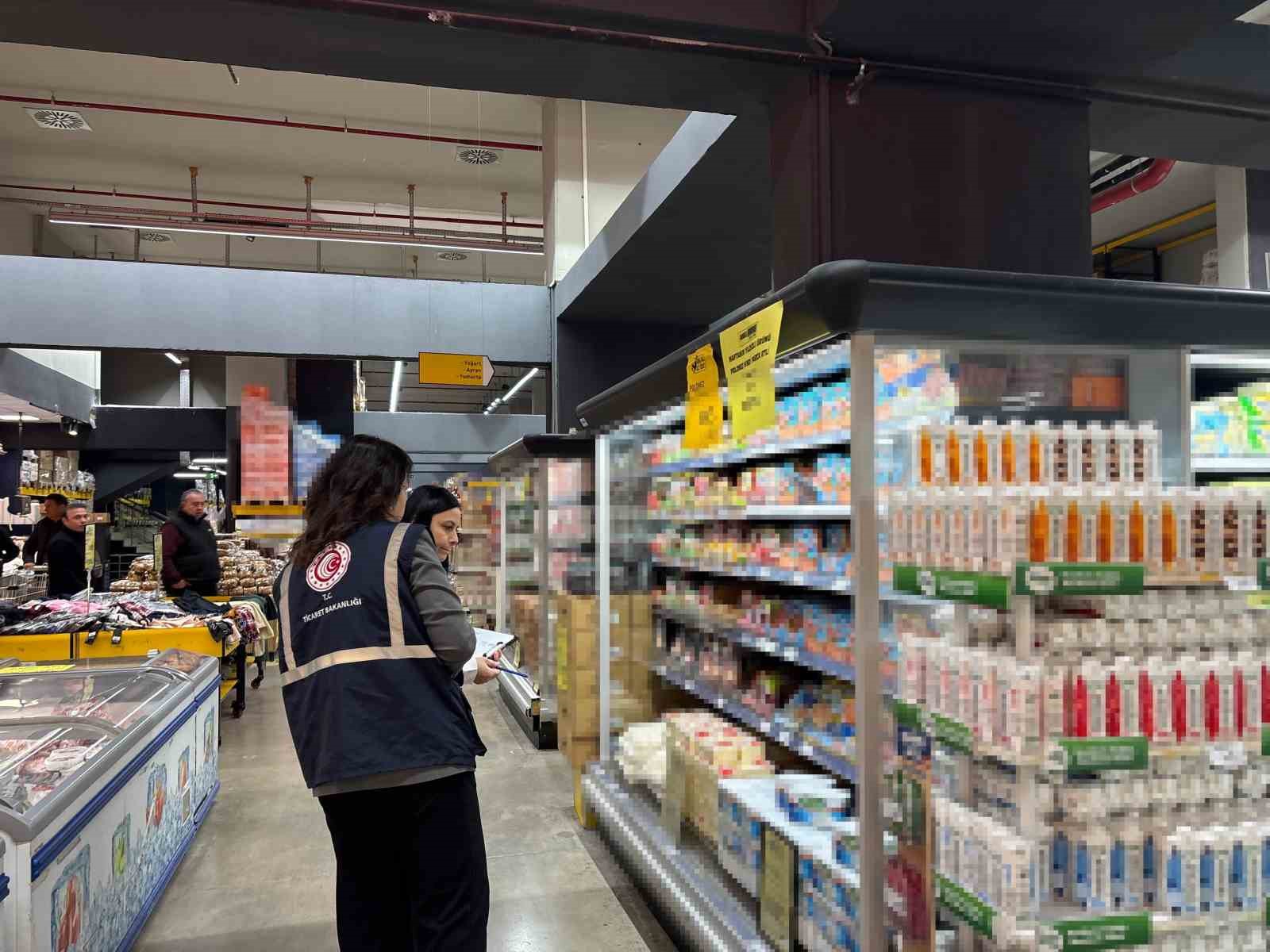 Ankara&rsquo;da bayram &ouml;ncesi fiyat ve etiket denetimleri artırıldı
