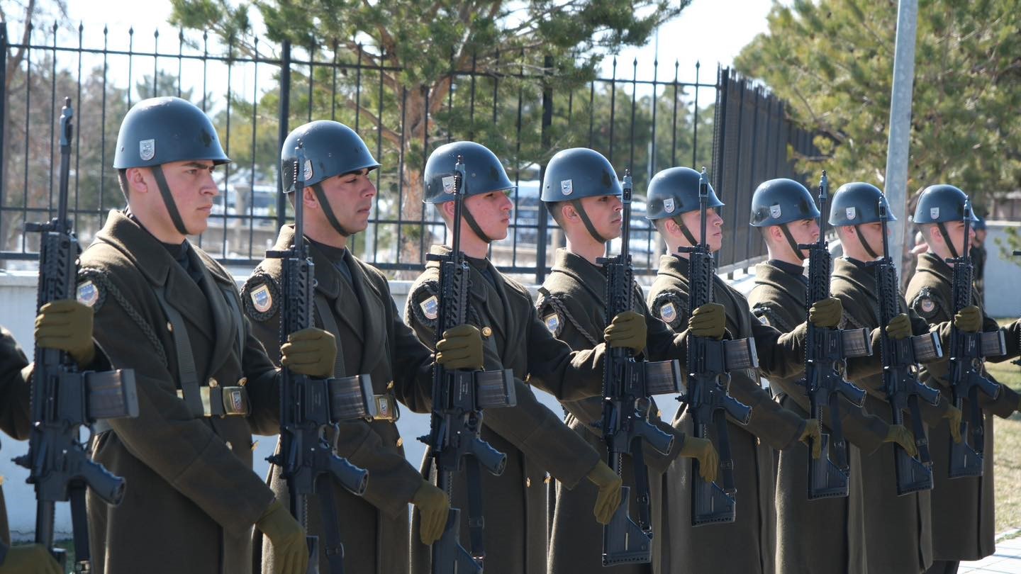 Erzincan&rsquo;da 18 Mart T&ouml;reni: Şehitler dualarla anıldı
