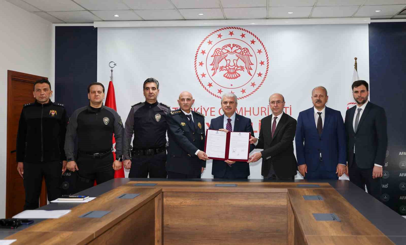 Sel&ccedil;uklu&rsquo;da park g&uuml;venliğini artırmaya y&ouml;nelik &ouml;nemli bir adım atıldı
