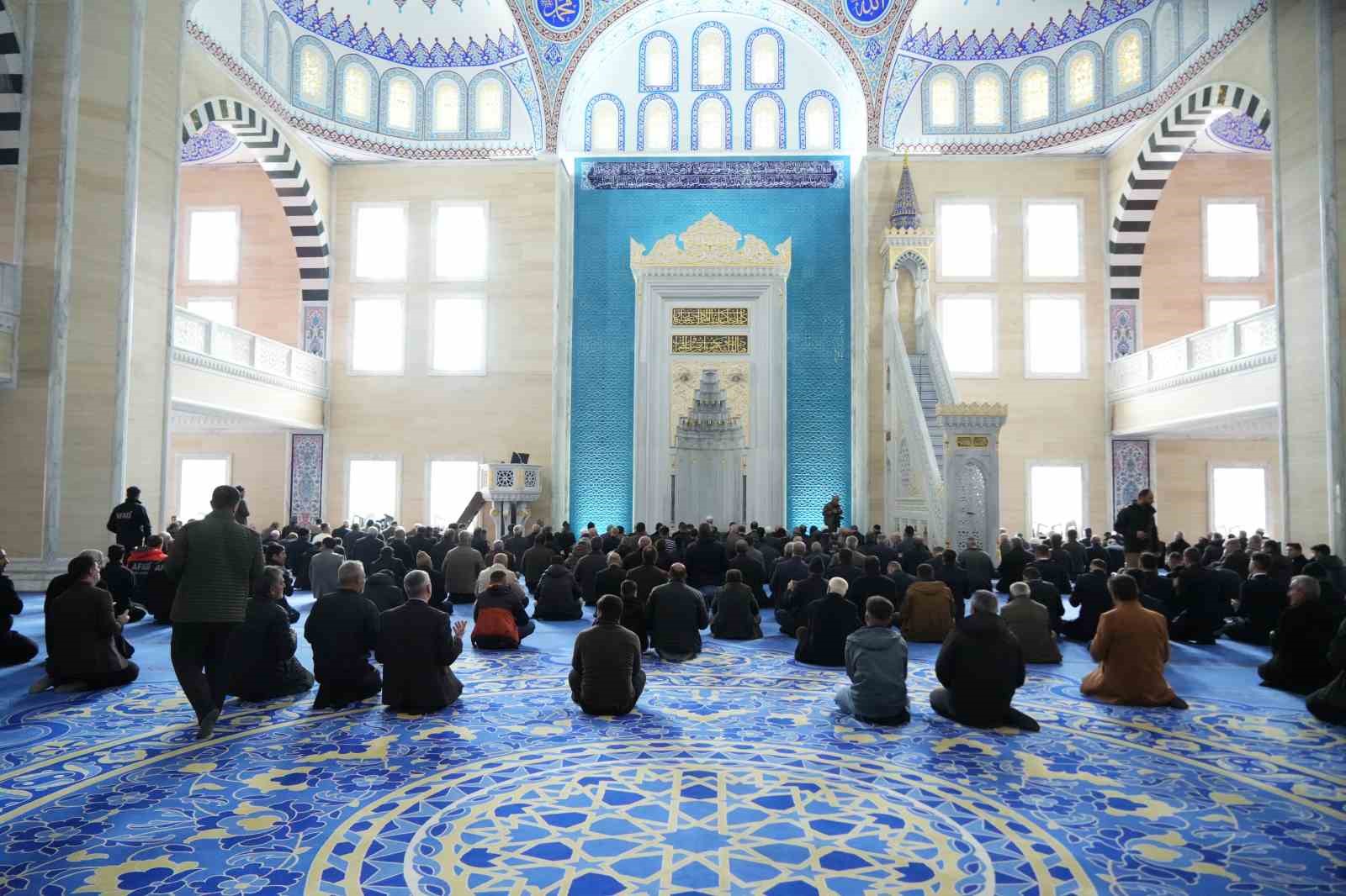 Muş&rsquo;ta 18 Mart Şehitleri Anma G&uuml;n&uuml; ve &Ccedil;anakkale Zaferi&rsquo;nin 111. yılı
