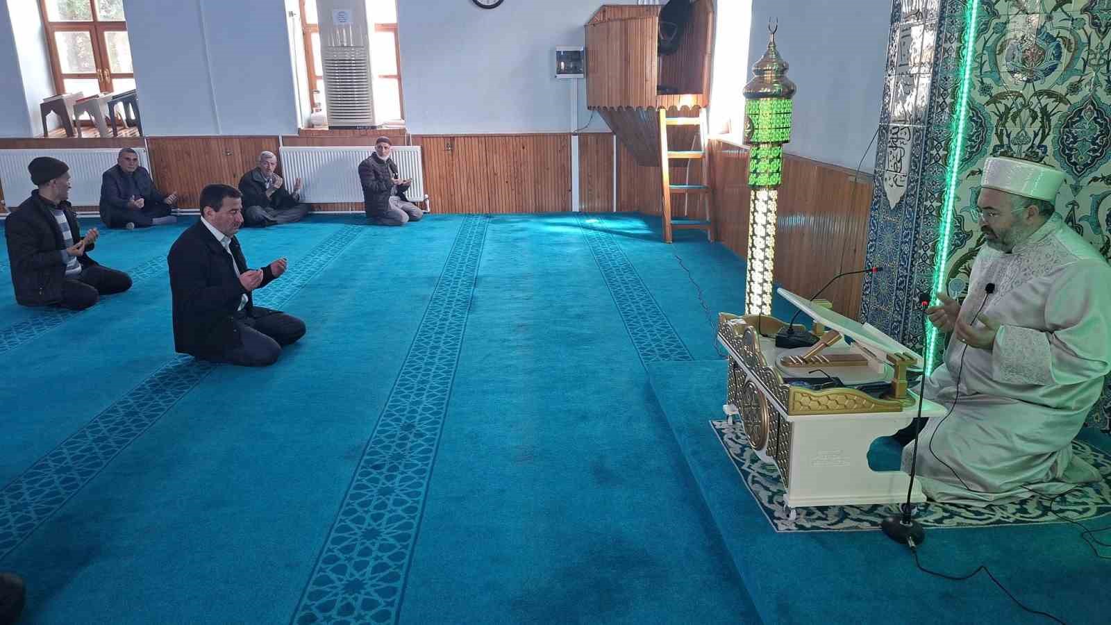 Hisarcık&rsquo;ta 18 Mart &Ccedil;anakkale Şehitleri i&ccedil;in mevlit okutuldu
