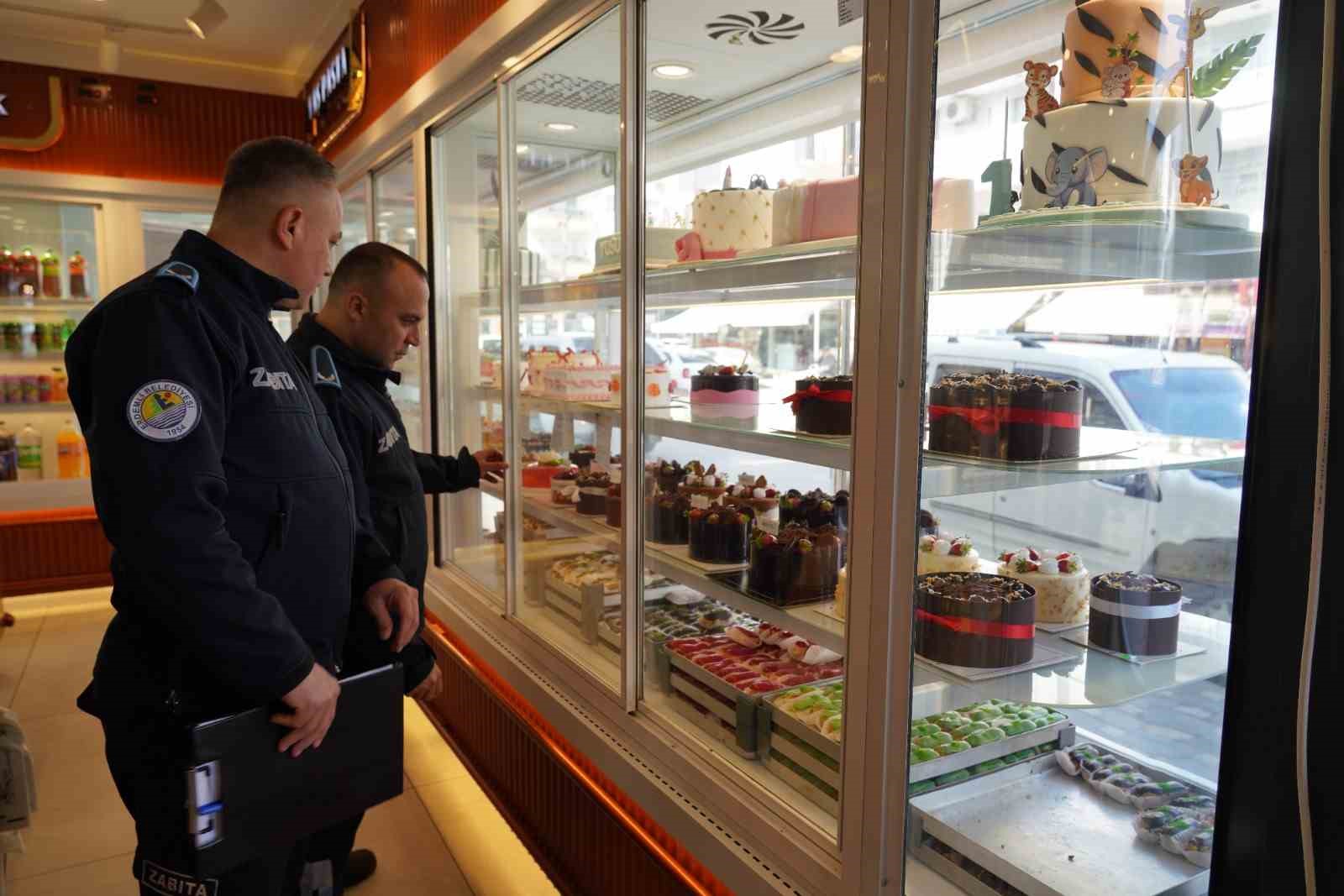 Erdemli&rsquo;de zabıta ekiplerinden bayram &ouml;ncesi denetim
