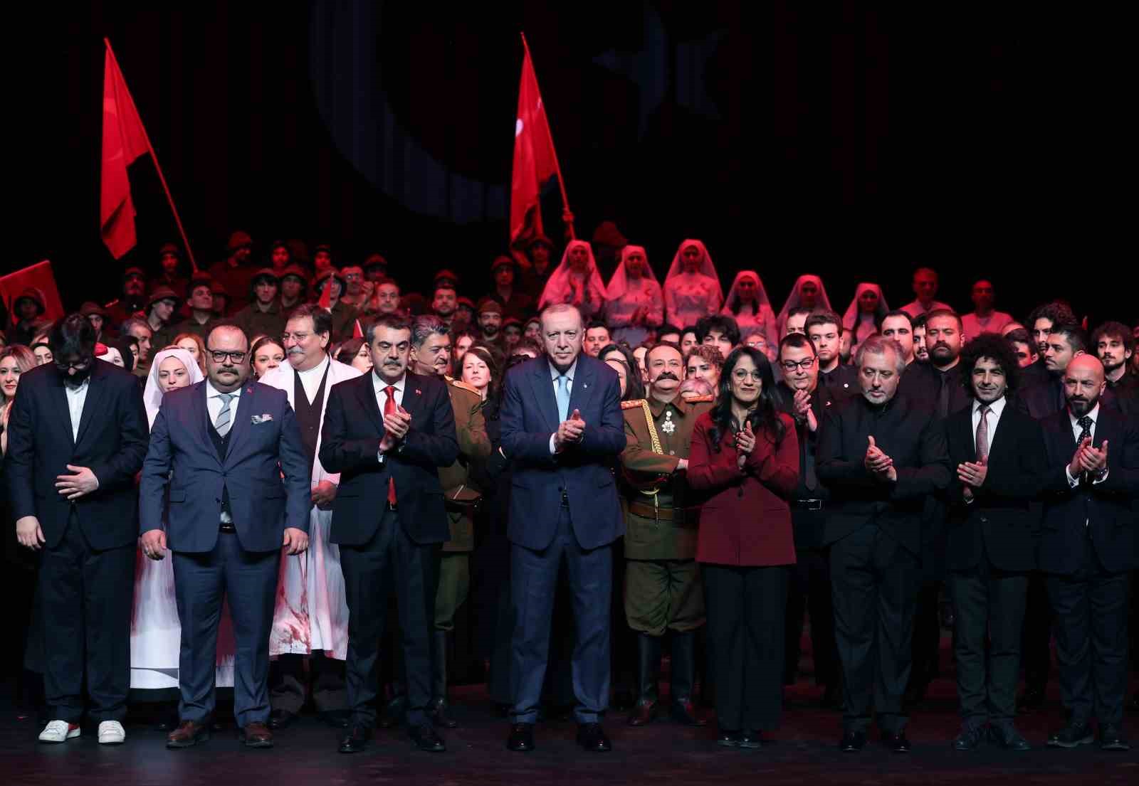 MEB&rsquo;den Beştepe&rsquo;de &lsquo;Ş&uuml;heda 1915&rsquo; adlı tiyatro g&ouml;sterisi
