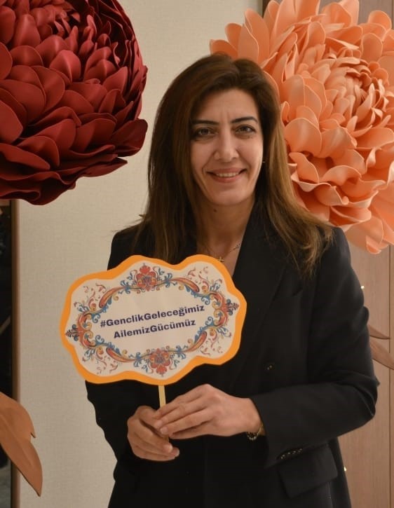 Manisa&rsquo;da gen&ccedil; &ccedil;iftlere b&uuml;y&uuml;k destek
