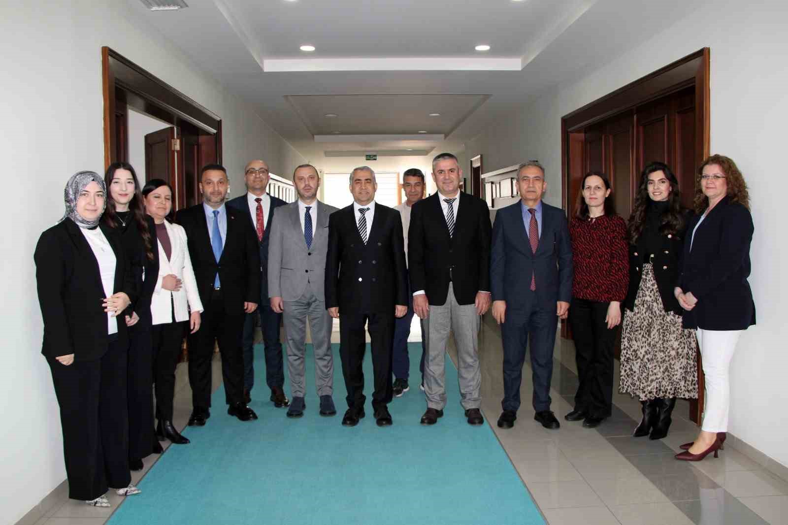 AD&Uuml;&rsquo;de geleneksel bayramlaşma t&ouml;reni ger&ccedil;ekleşti
