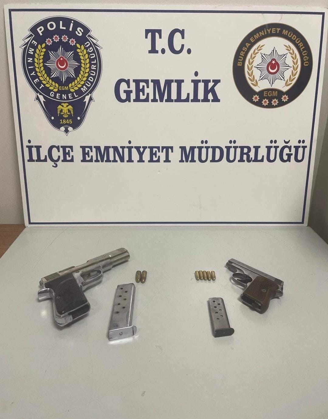 Bursa&rsquo;da 3 kişinin yaralandığı &ccedil;atışmanın failleri yakalandı
