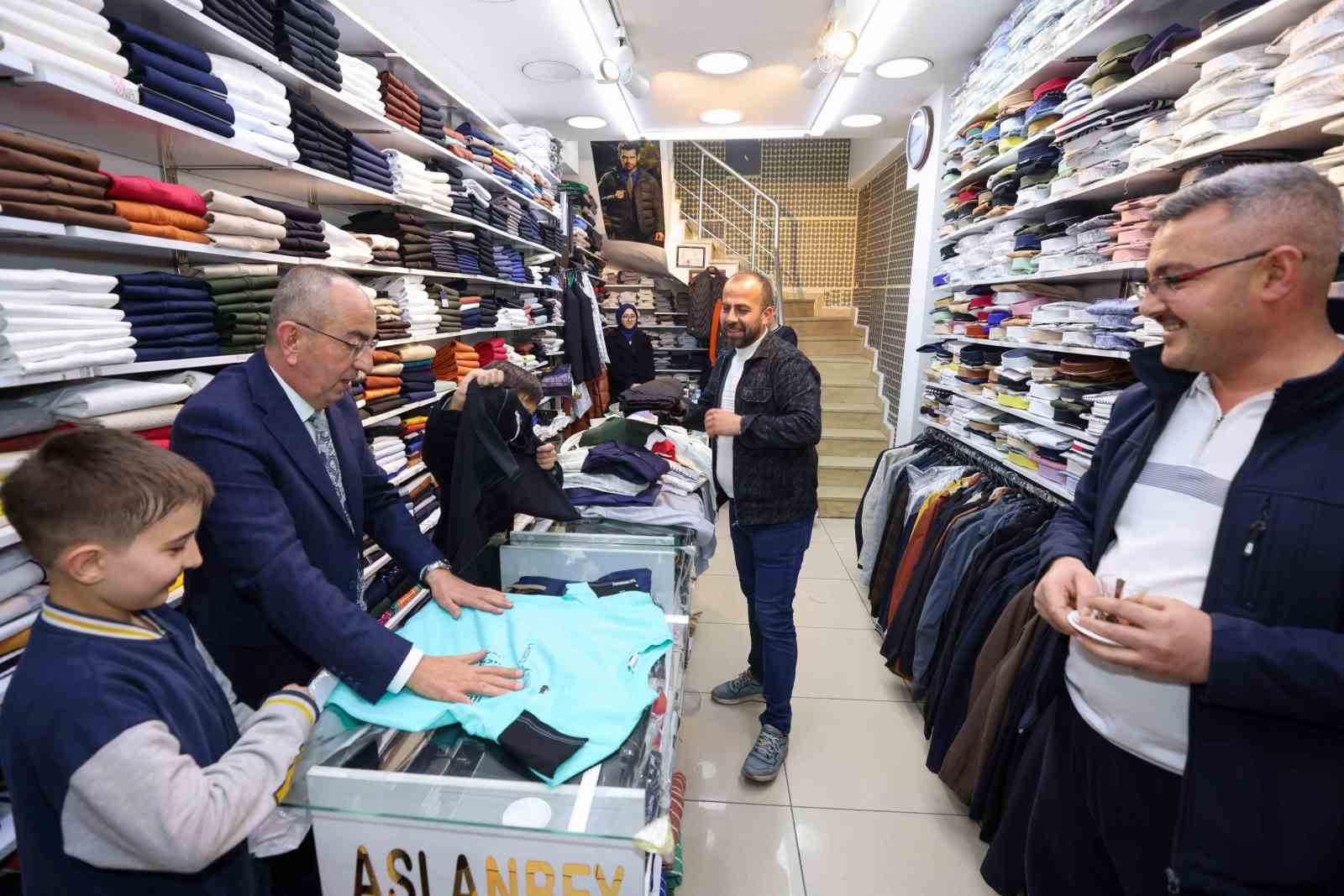 Başkan Kavuş, Bedesten&rsquo;de bayram coşkusuna ortak oldu
