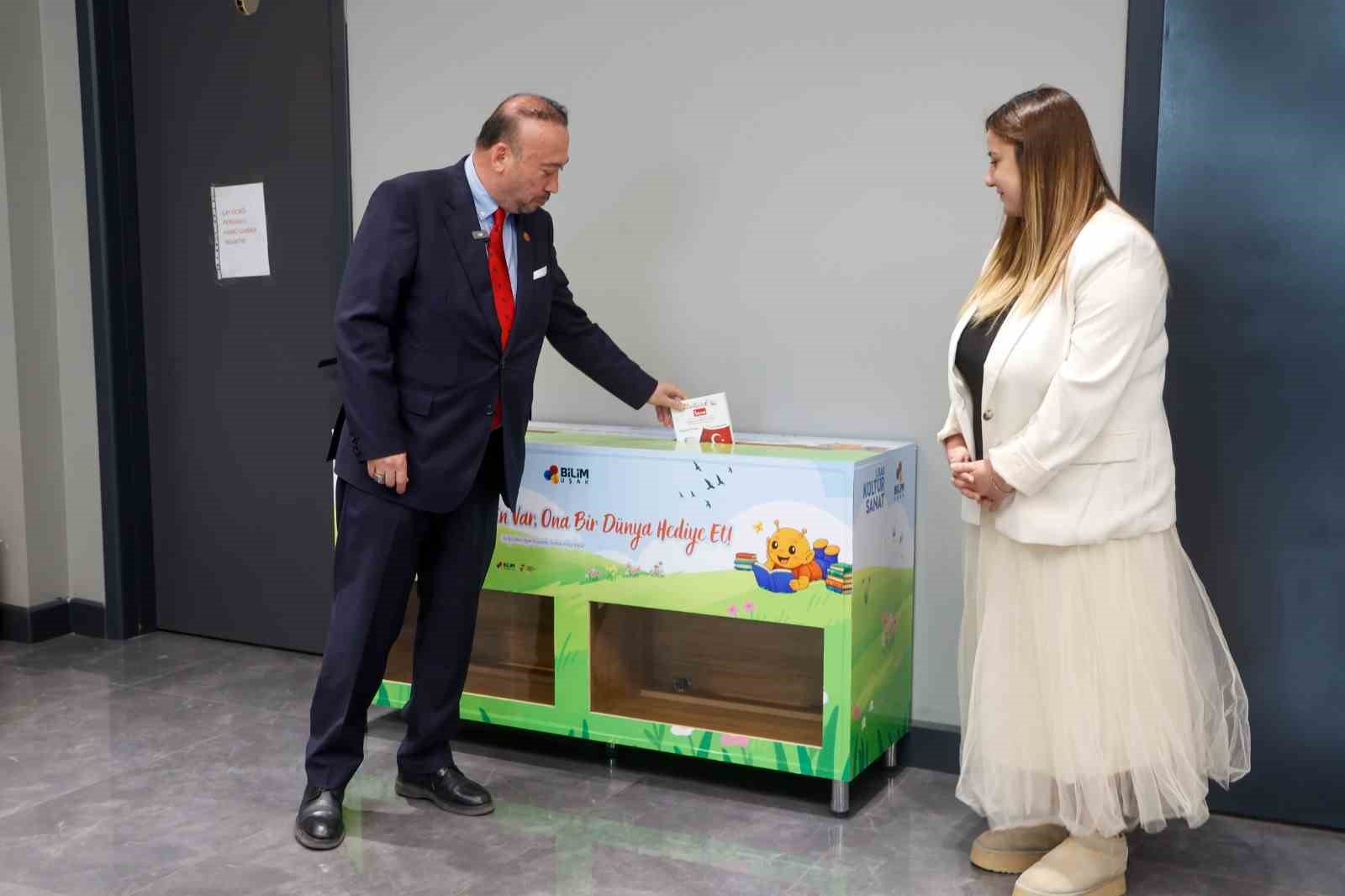 Uşak Belediyesi&rsquo;nden "Kitap Kumbarası" projesi
