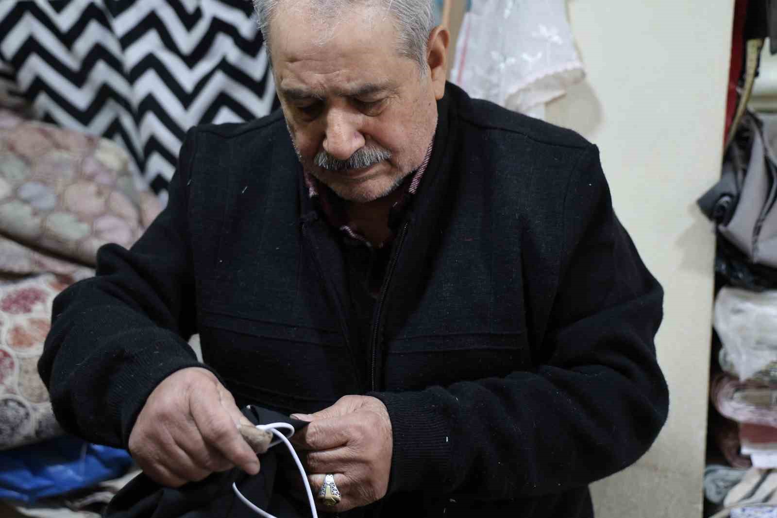 Adana şalvarında terzilerde bayram mesaisi &ccedil;ıraksız s&uuml;r&uuml;yor
