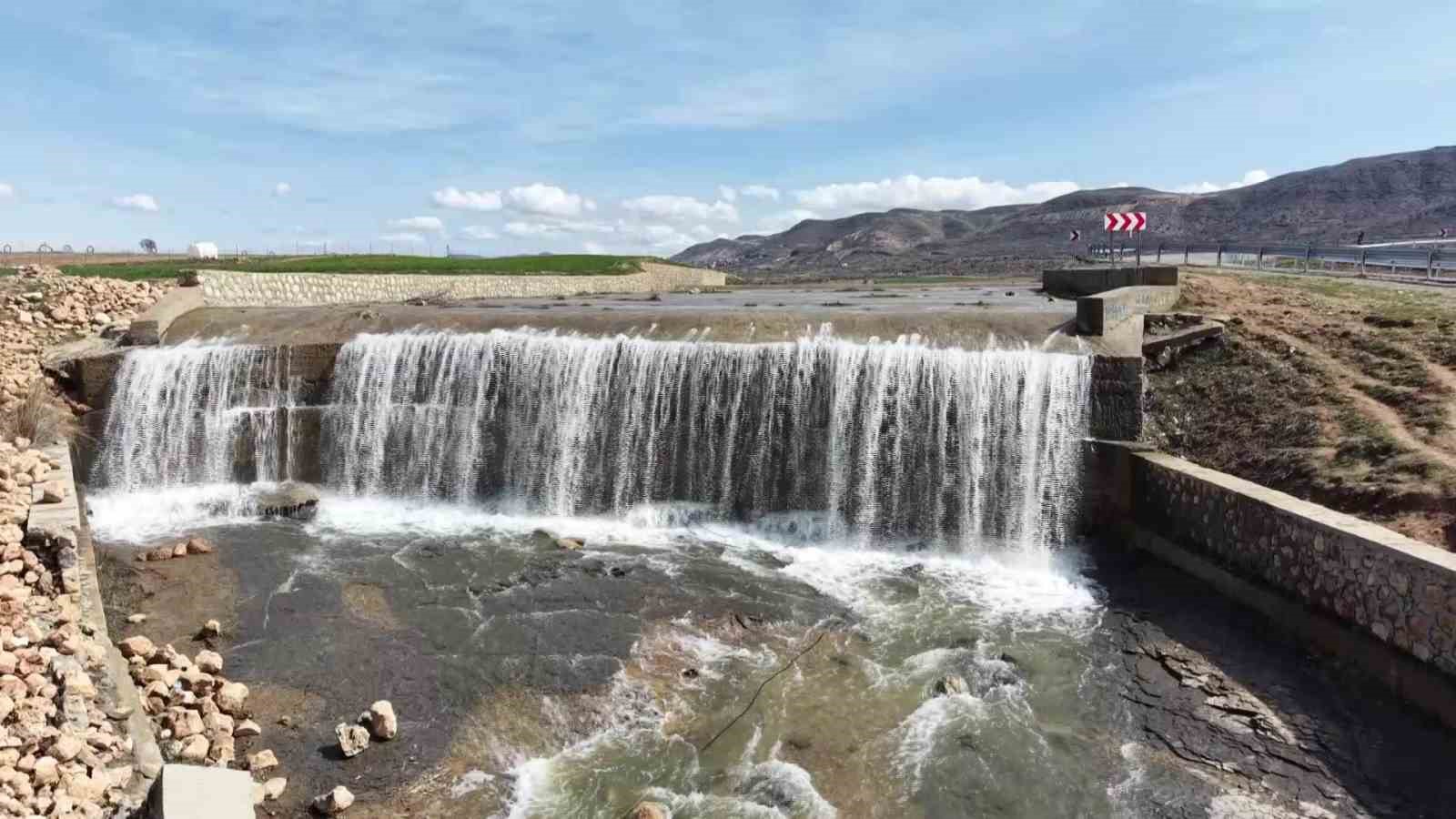 Kırkat Göleti’nde görsel şölen