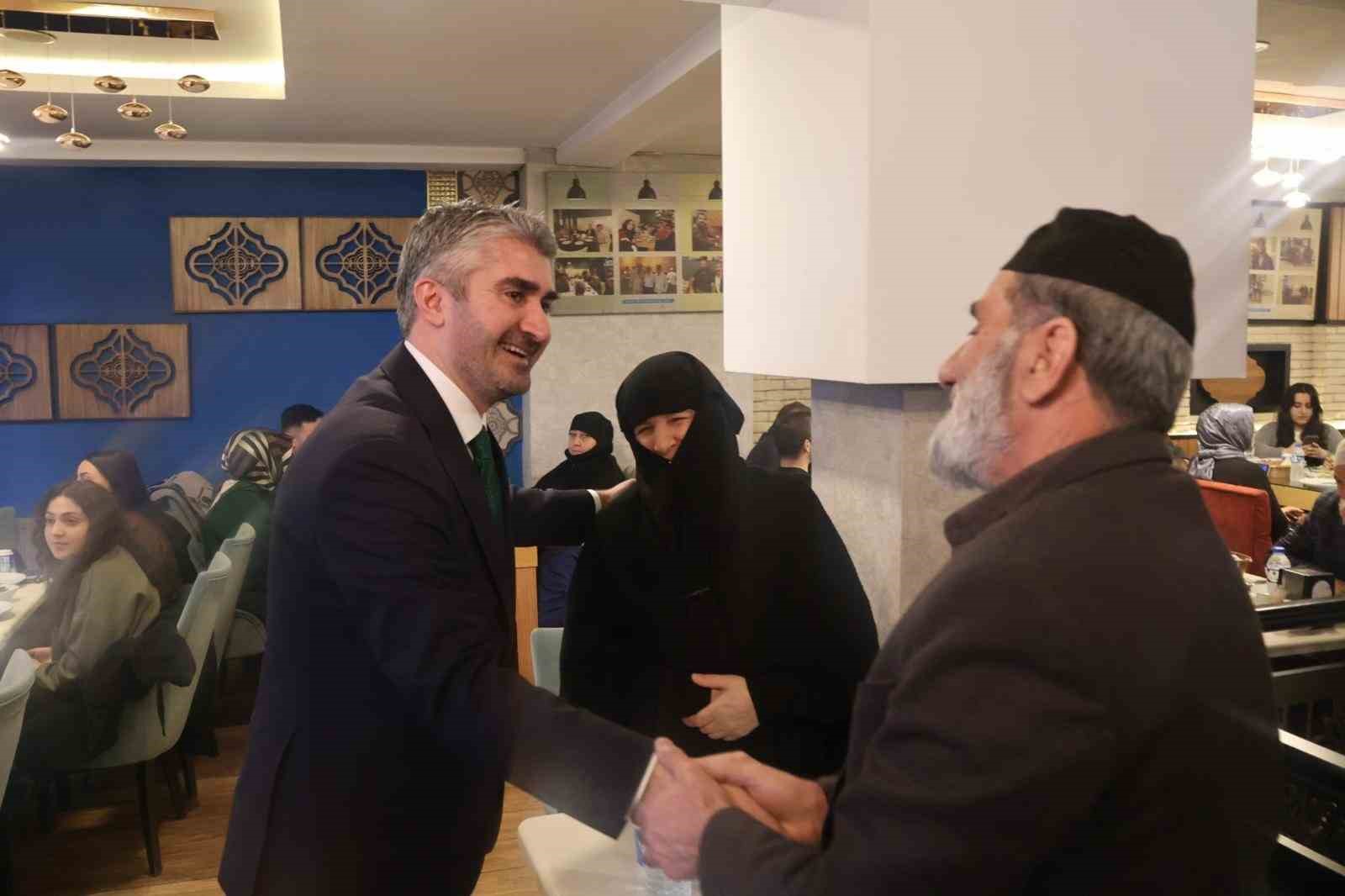 Şehit aileleri vefa sofrasında bir araya geldi
