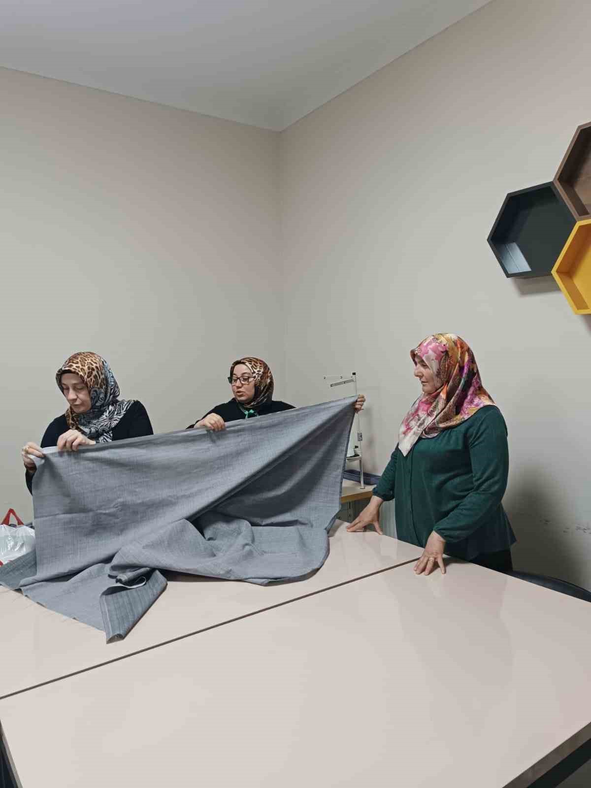 Pursaklar&rsquo;da &uuml;retilen emek ihtiya&ccedil; sahiplerine ulaşıyor
