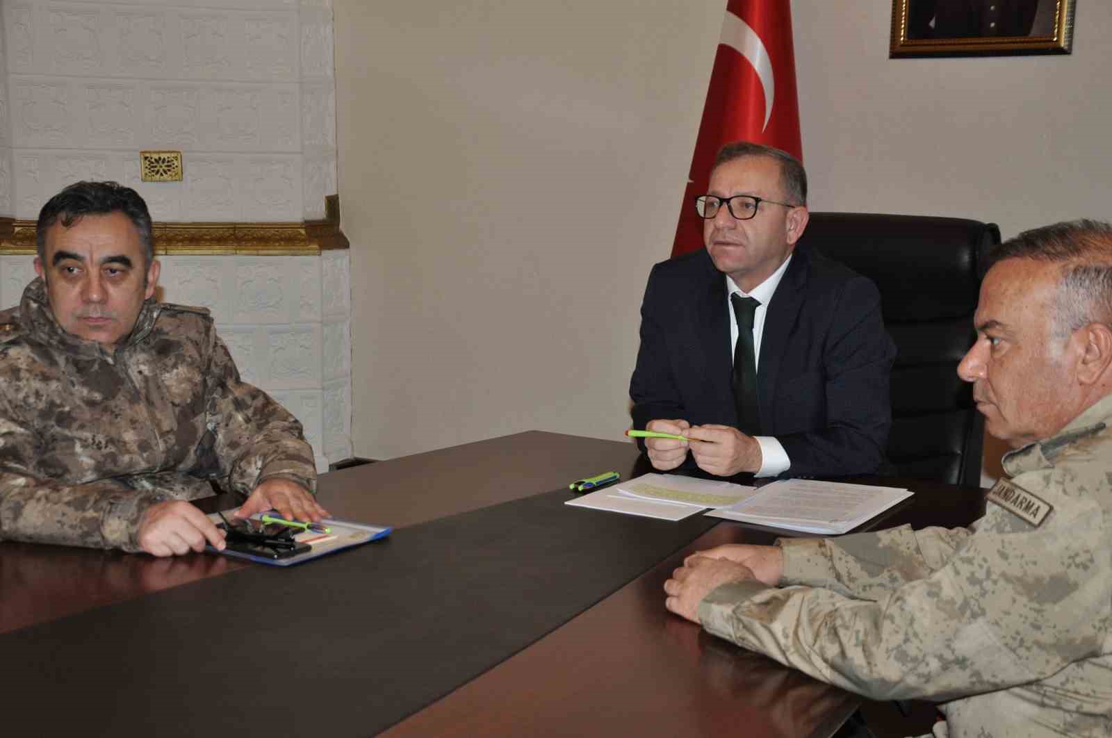 Kars Valisi Ziya Polat, "Ramazan Bayramı&rsquo;nda 2 bin 284 personel sahada olacak"
