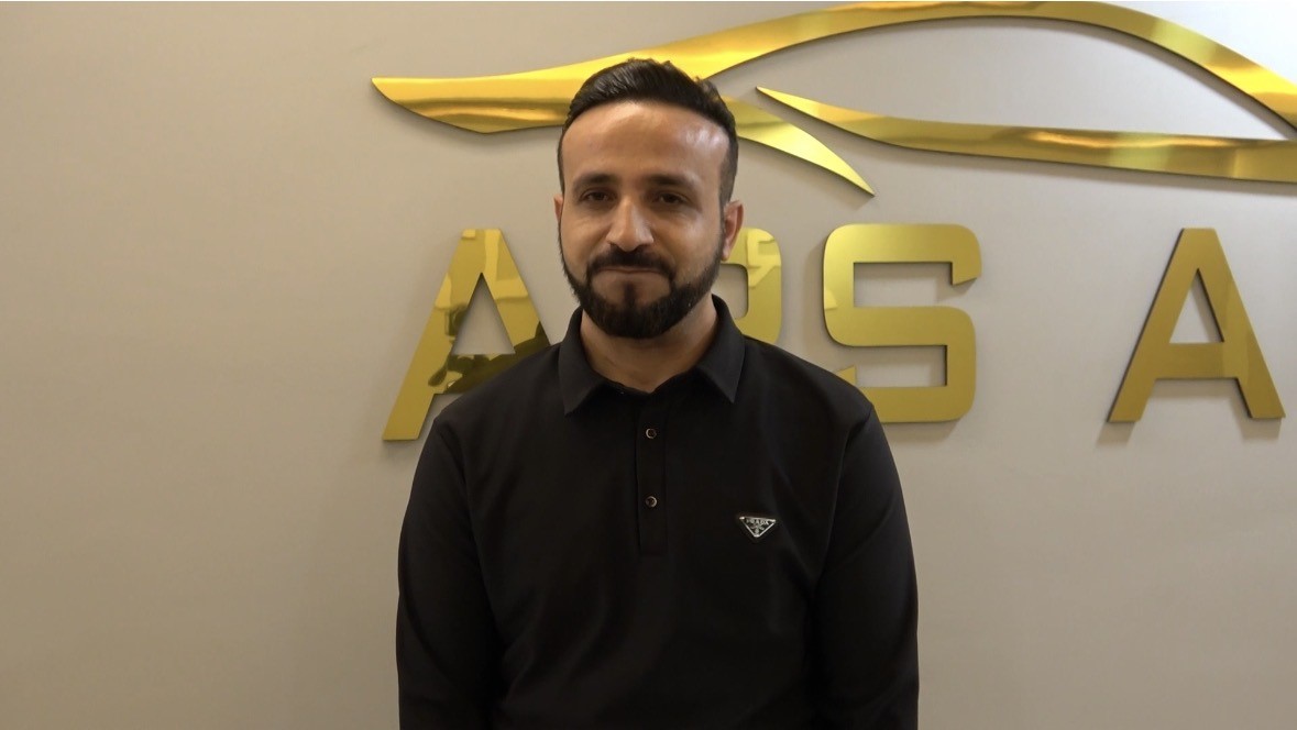 Mardinli hayırsever iş adamlarından ihtiya&ccedil; sahibi &ccedil;ocuklara bayramlık hediye
