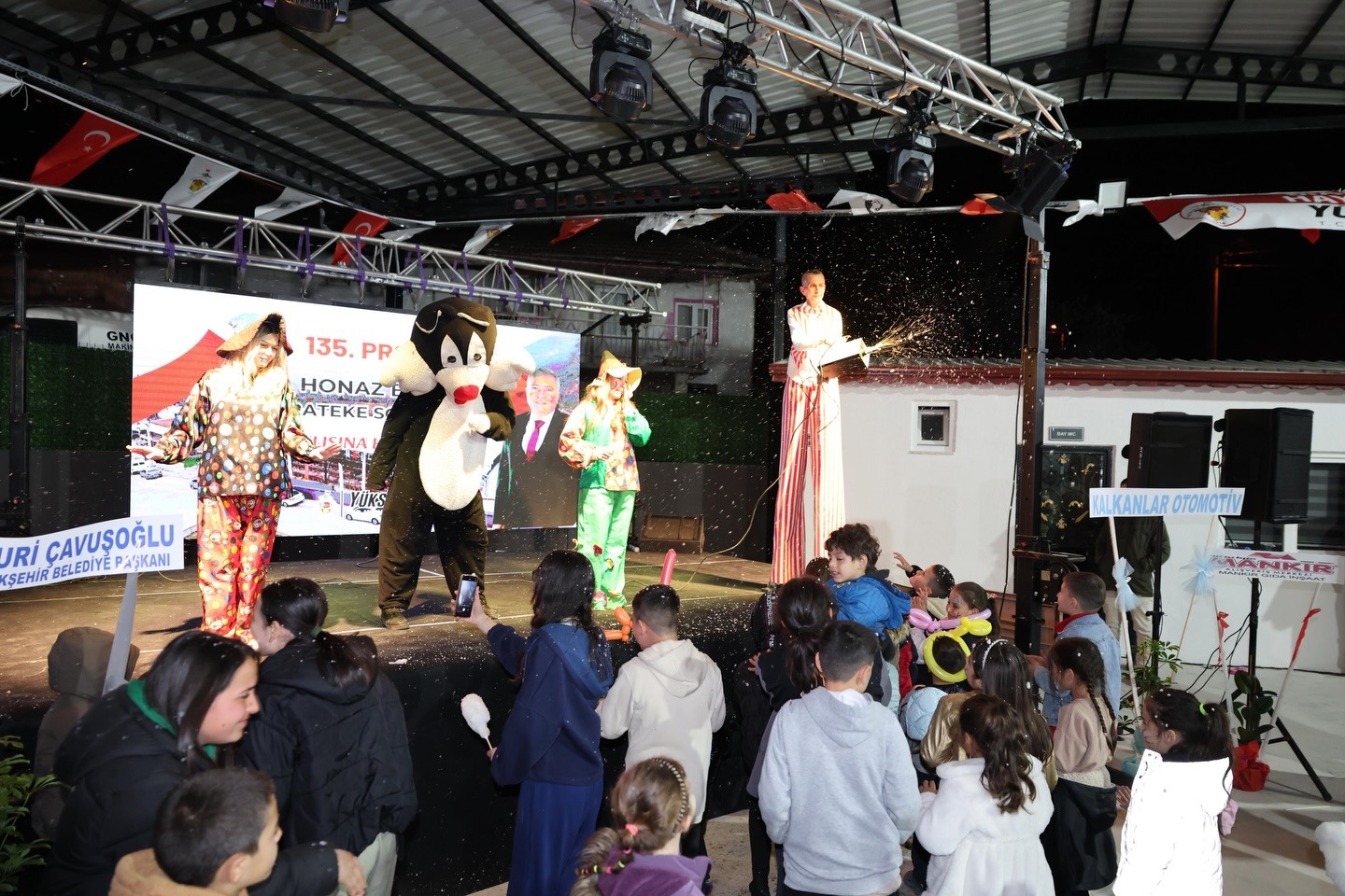 Başkan Kepenek&rsquo;in 135. projesi olan Karateke Sosyal Tesisleri t&ouml;renle hizmete a&ccedil;ıldı
