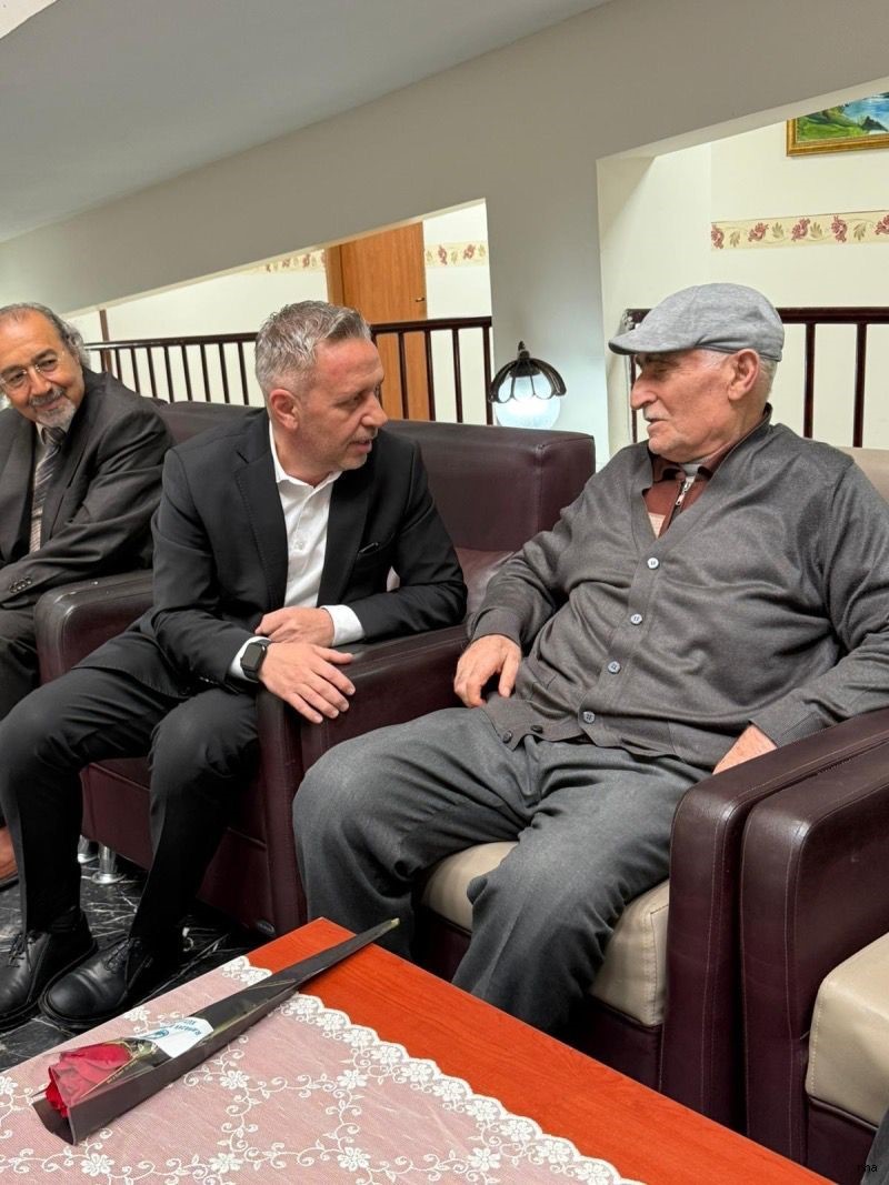 AKİB&rsquo;den anlamlı ziyaret
