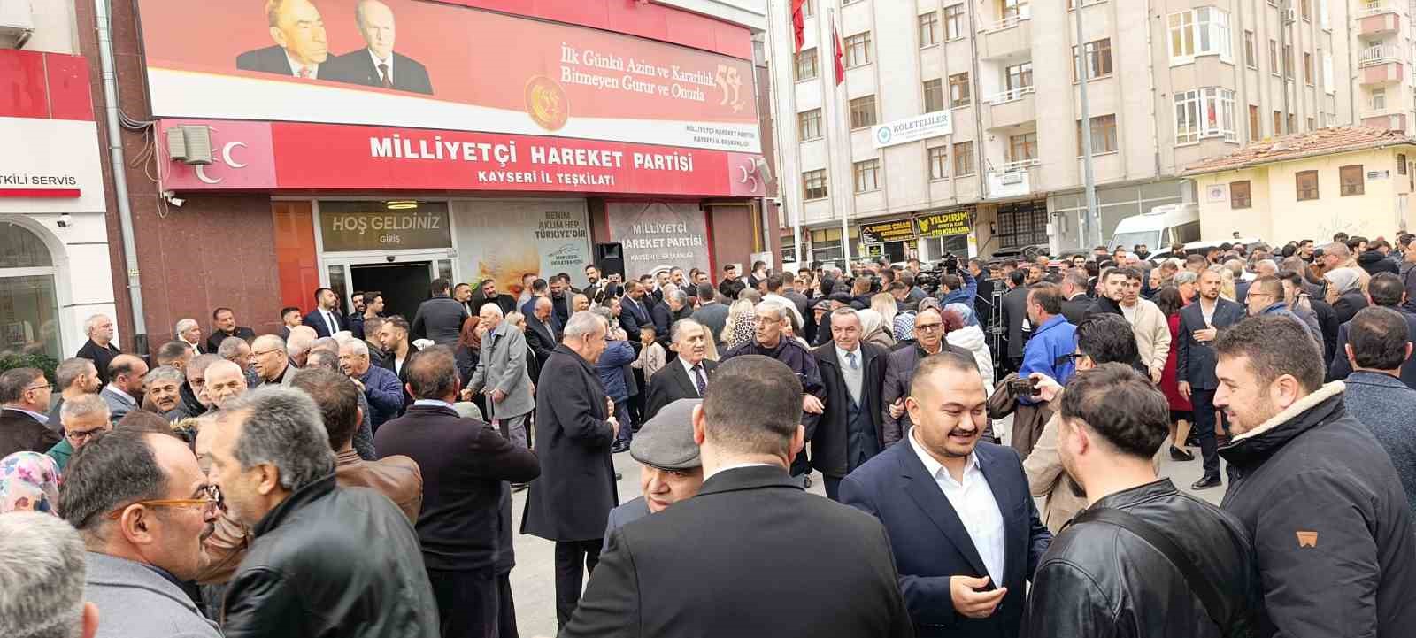MHP Kayseri&rsquo;de bayramlaşma
