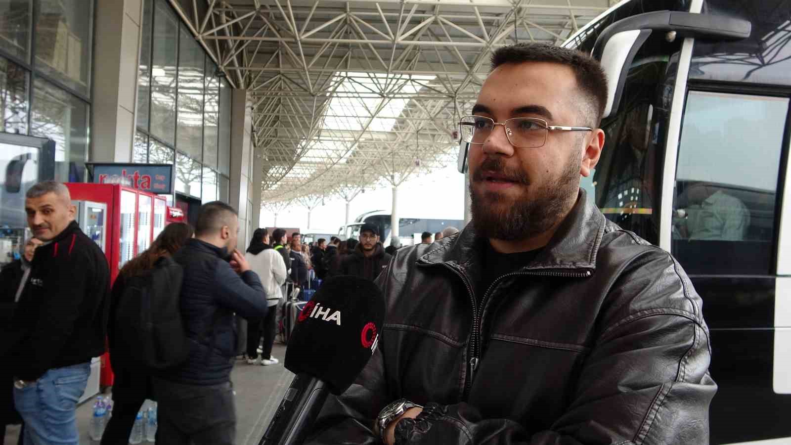 Isparta Otogarı&rsquo;nda biletler kısa s&uuml;rede t&uuml;kendi
