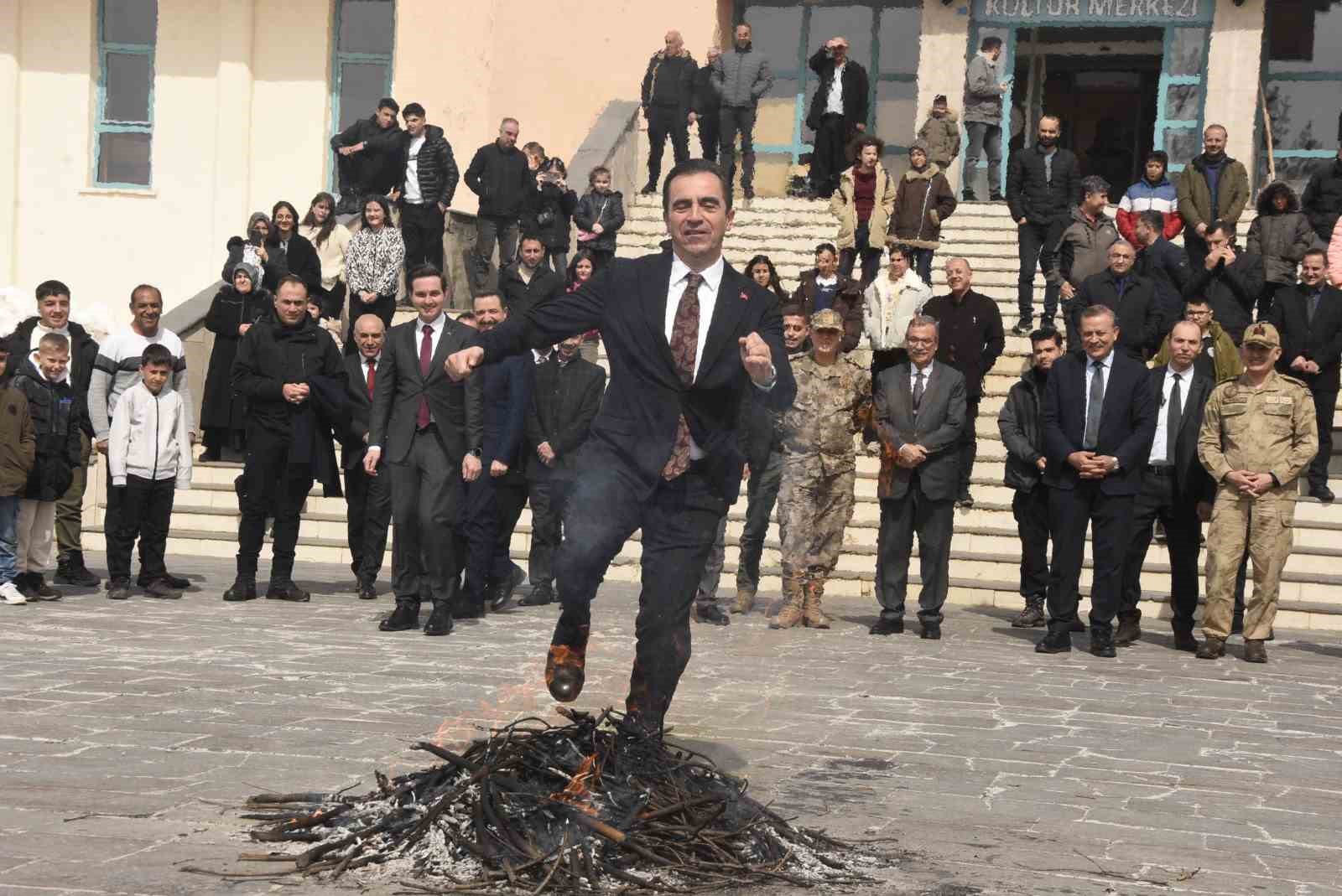Bitlis&rsquo;te Nevruz Bayramı coşkuyla kutlandı
