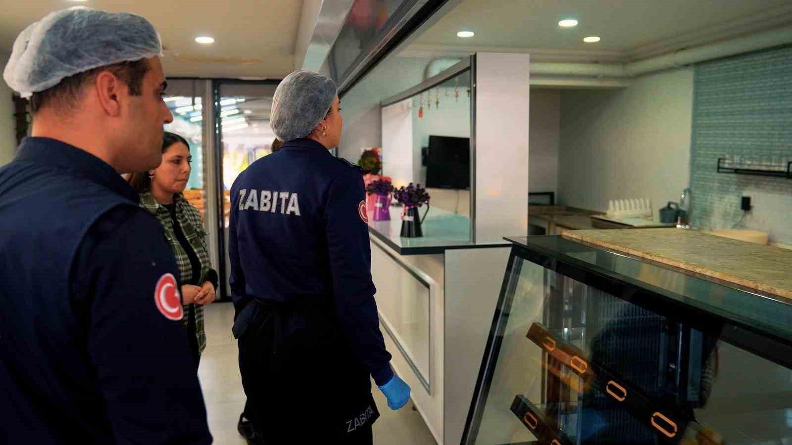 Didim Belediyesi halk sağlığı i&ccedil;in denetimlerini aralıksız s&uuml;rd&uuml;r&uuml;yor
