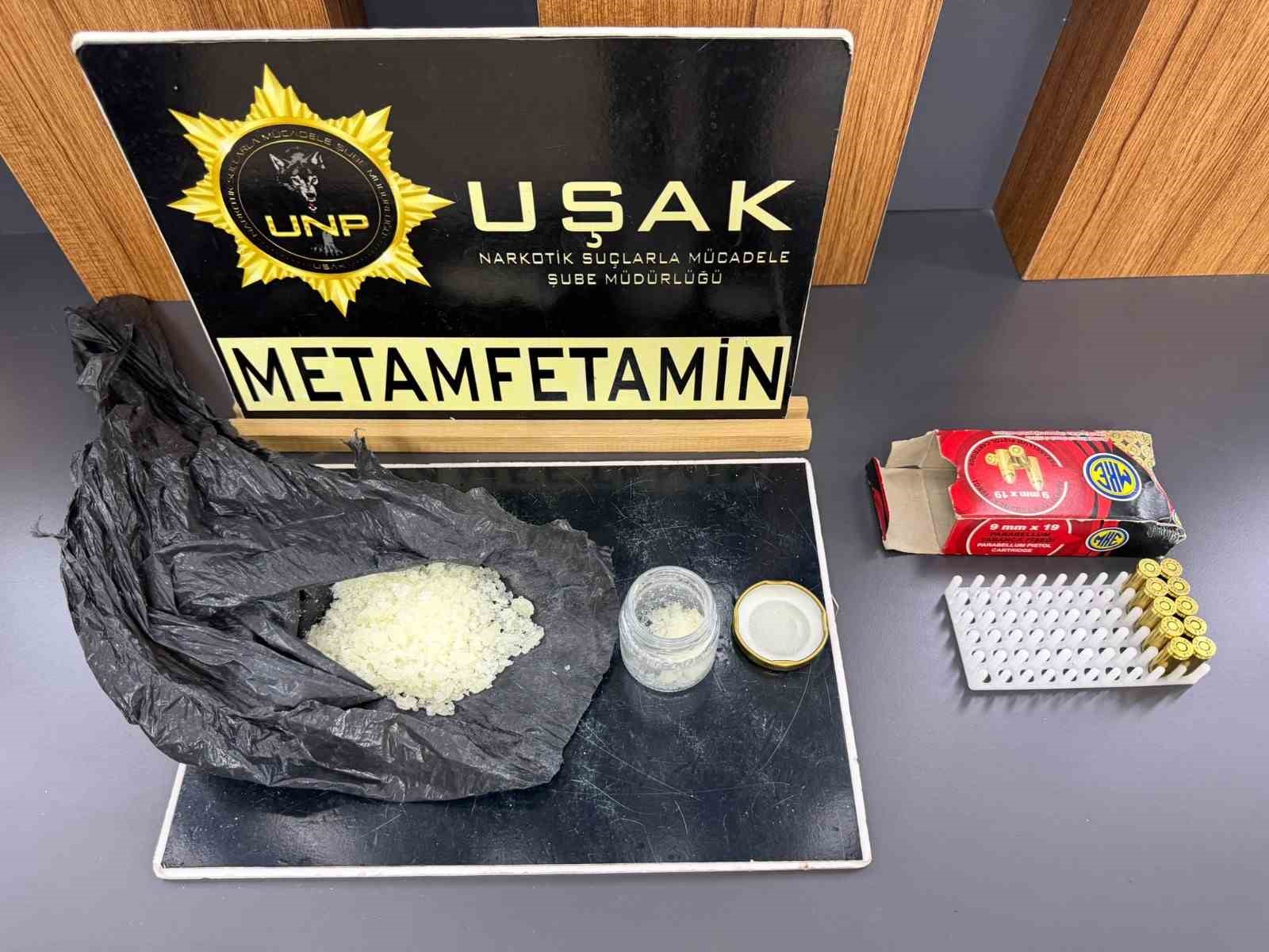 Uşak&rsquo;ta uyuşturucu operasyonu: 4 tutuklama
