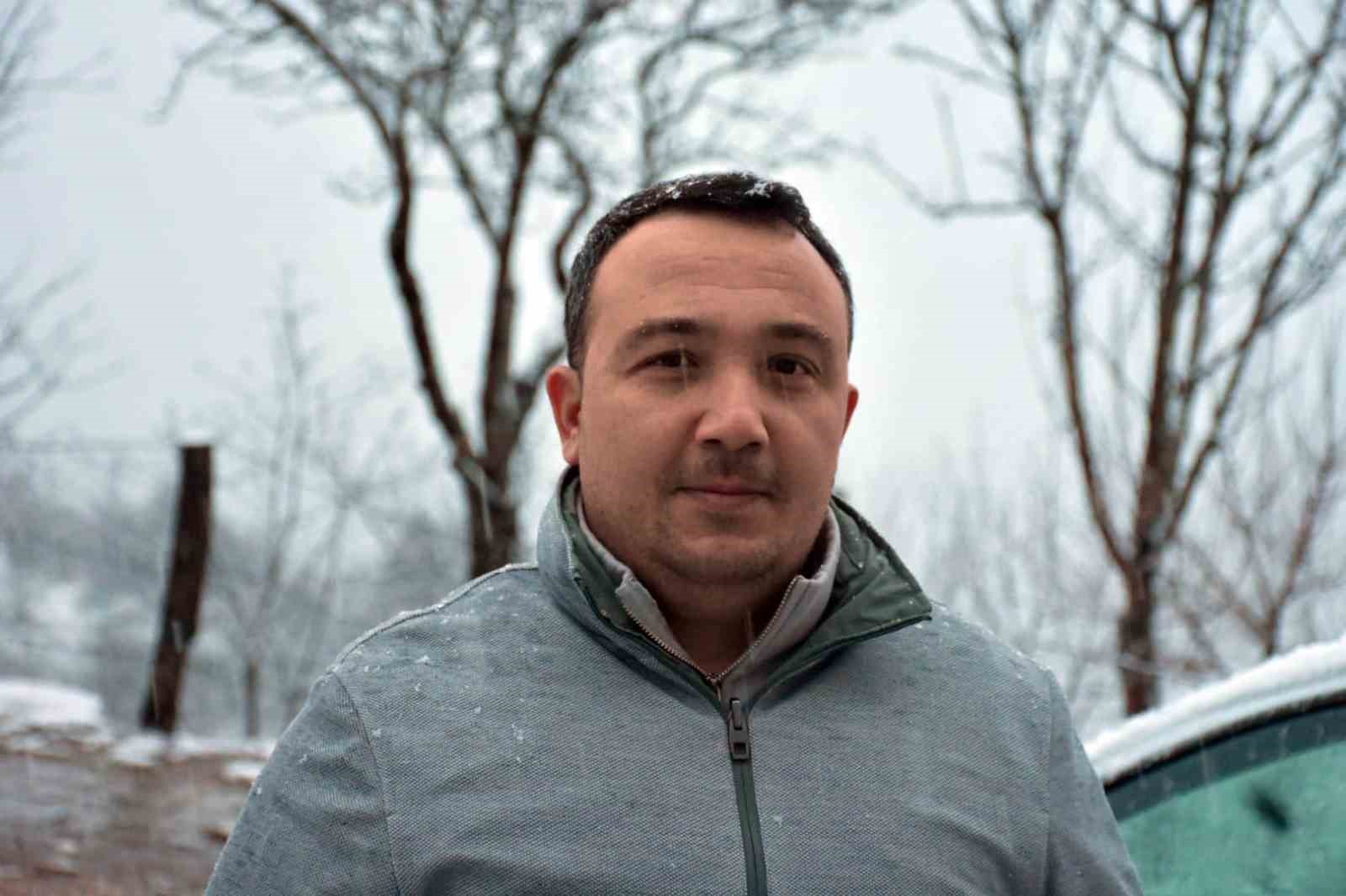 Sakarya merkezde yağmur, yaylada kar: Y&uuml;ksek kesimler bayrama beyaz &ouml;rt&uuml; ile girdi
