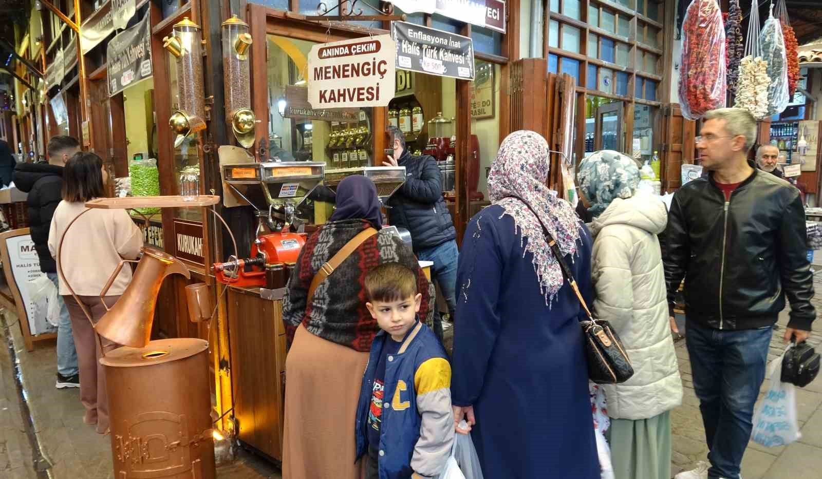 Bayramların geleneksel ikramı: T&uuml;rk kahvesi
