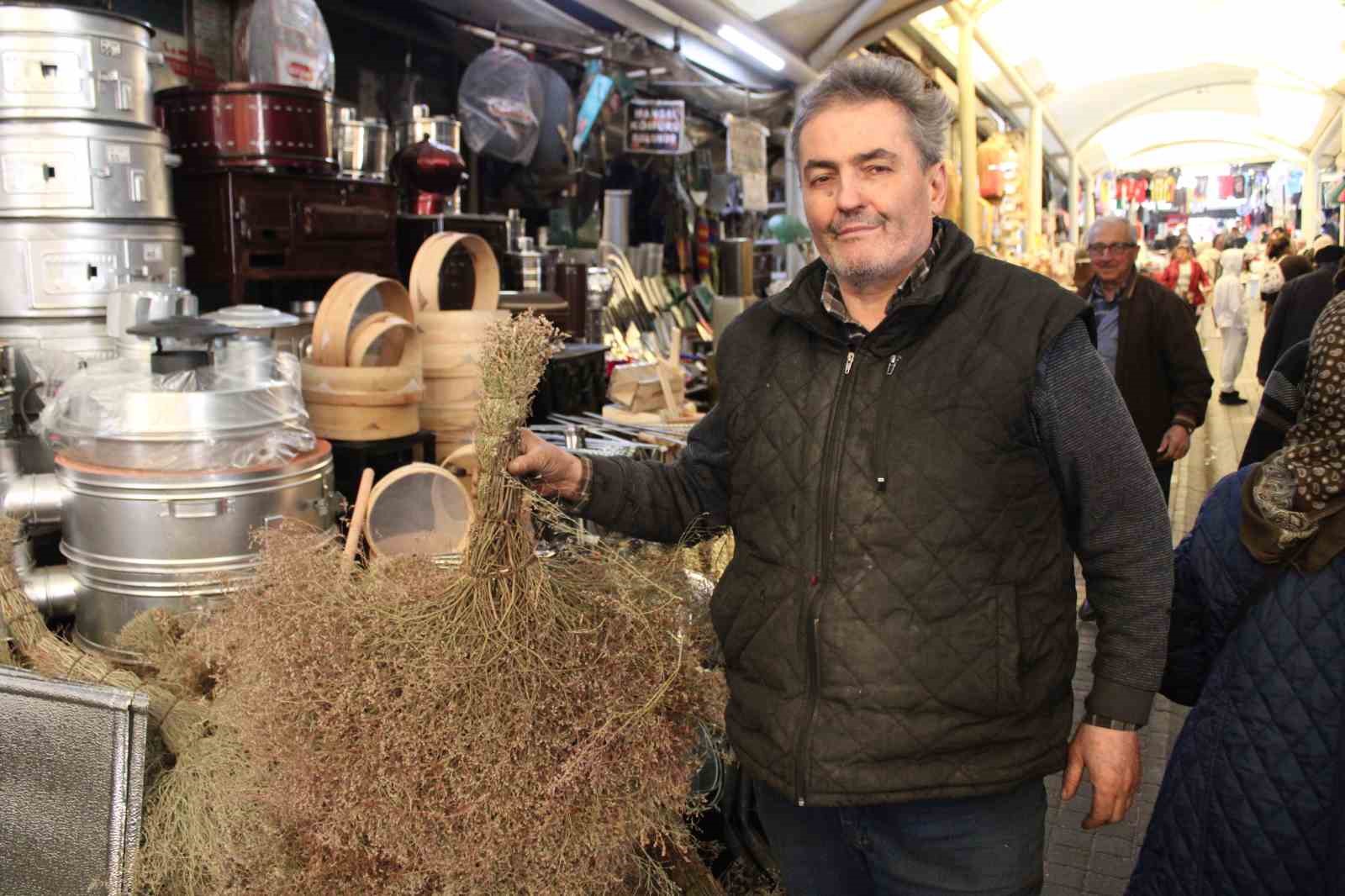 Çalı süpürgesi teknolojiye direniyor