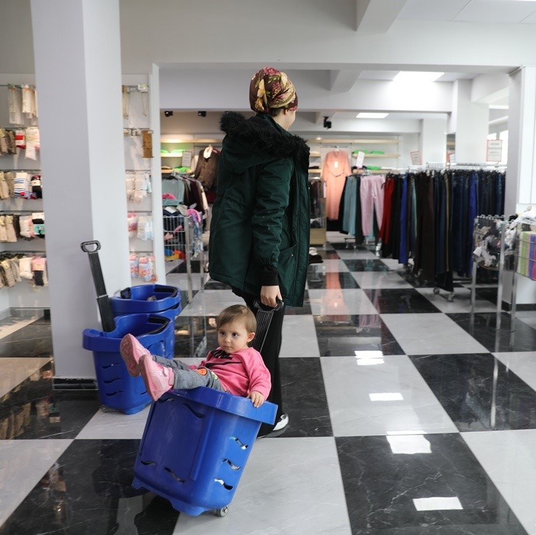 Kocasinan’da Ramazan Bayramı’nda ailelerin yüzü güldü