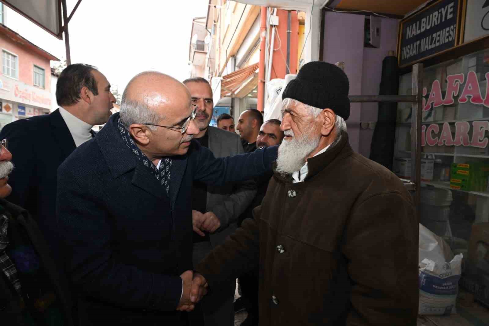 Başkan Er Arapgir’e müjde: "Çarşı meydanının altyapısını tamamladık"