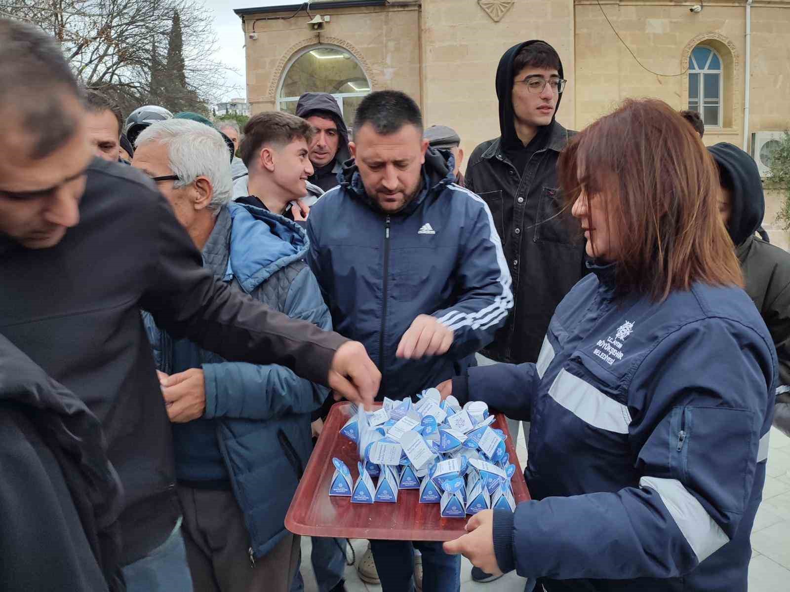 B&uuml;y&uuml;kşehirden lokumlu bayramlaşma
