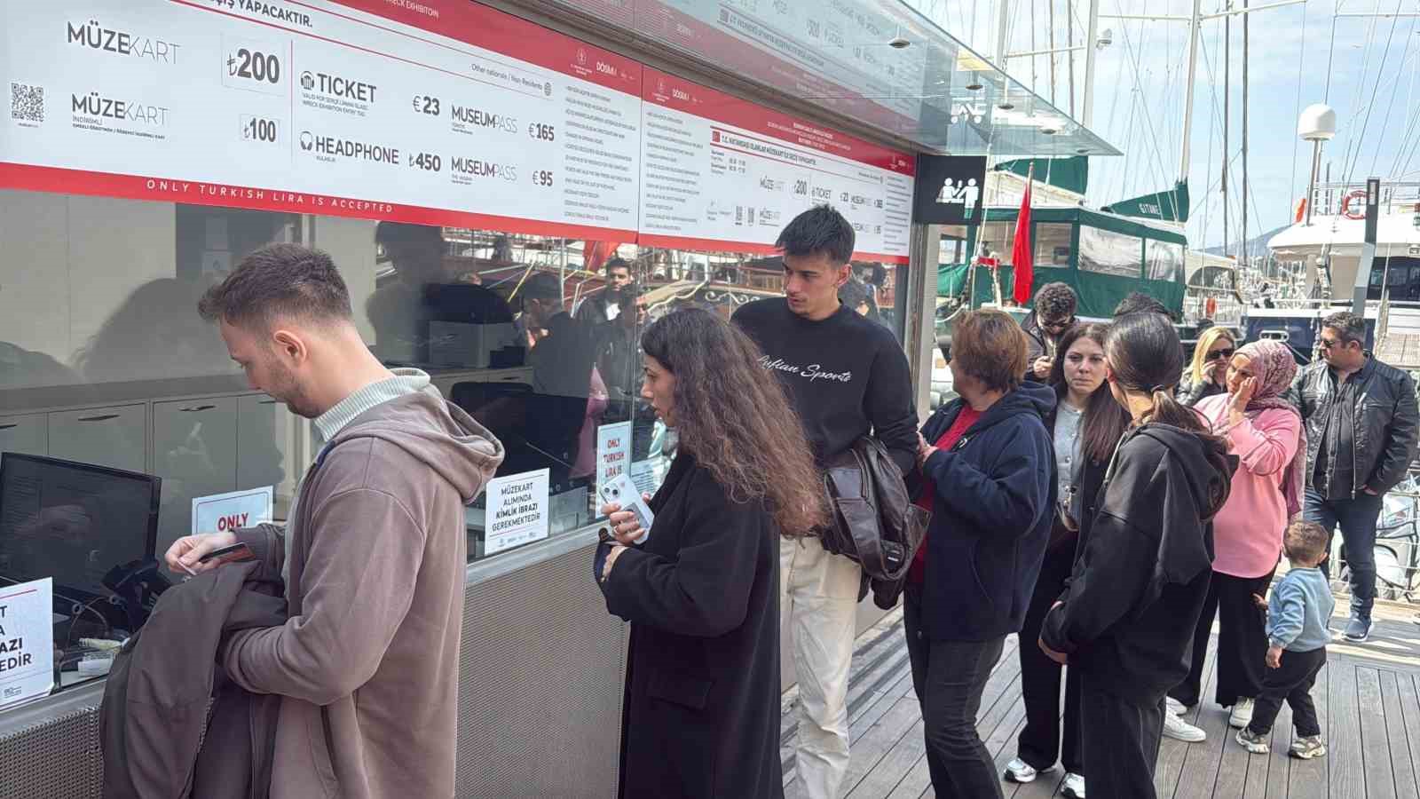 Bodrum&rsquo;da bayram rotası &rsquo;tarih&rsquo; oldu
